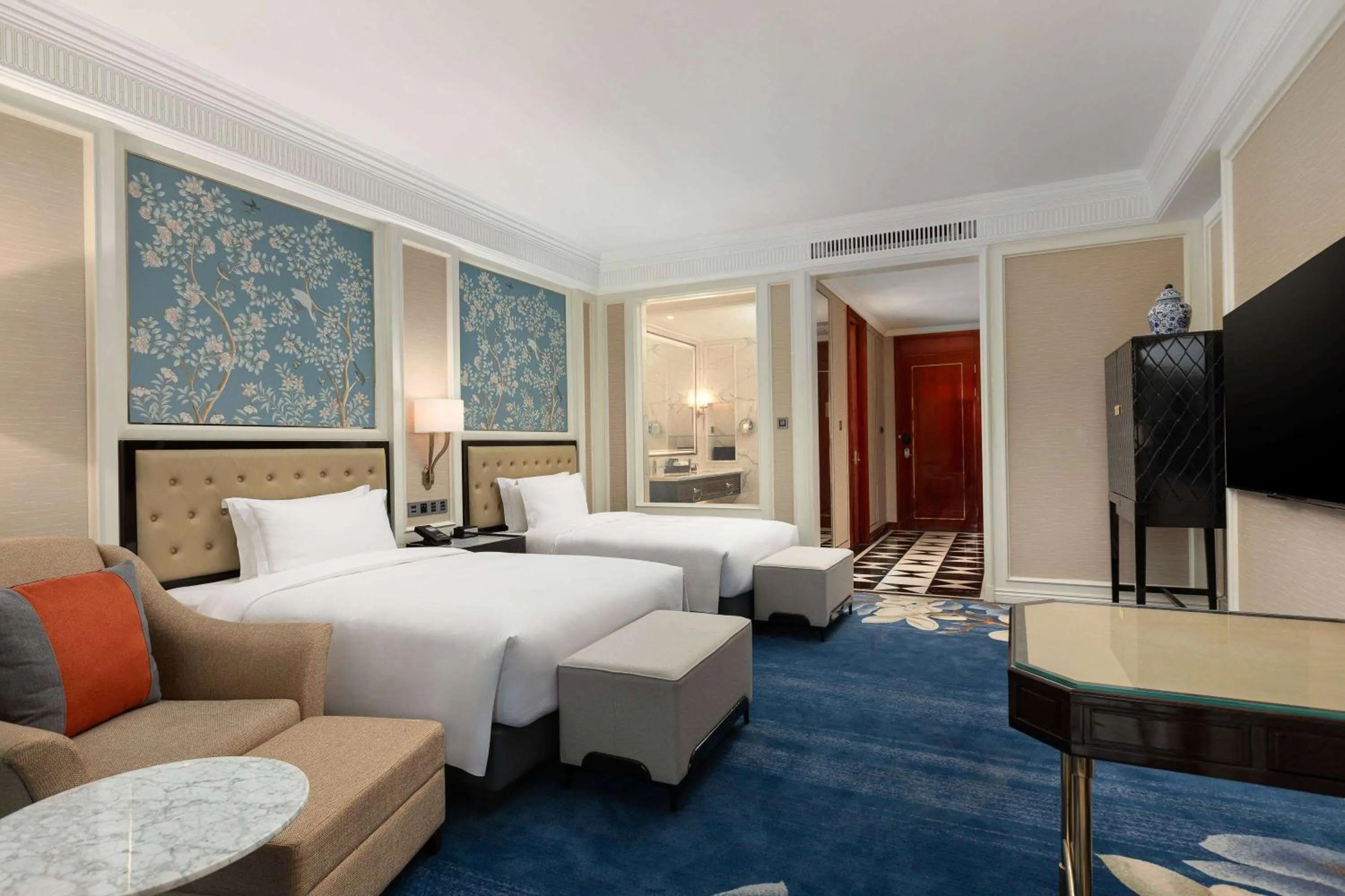 Photo of the whole room in Wyndham Taian West