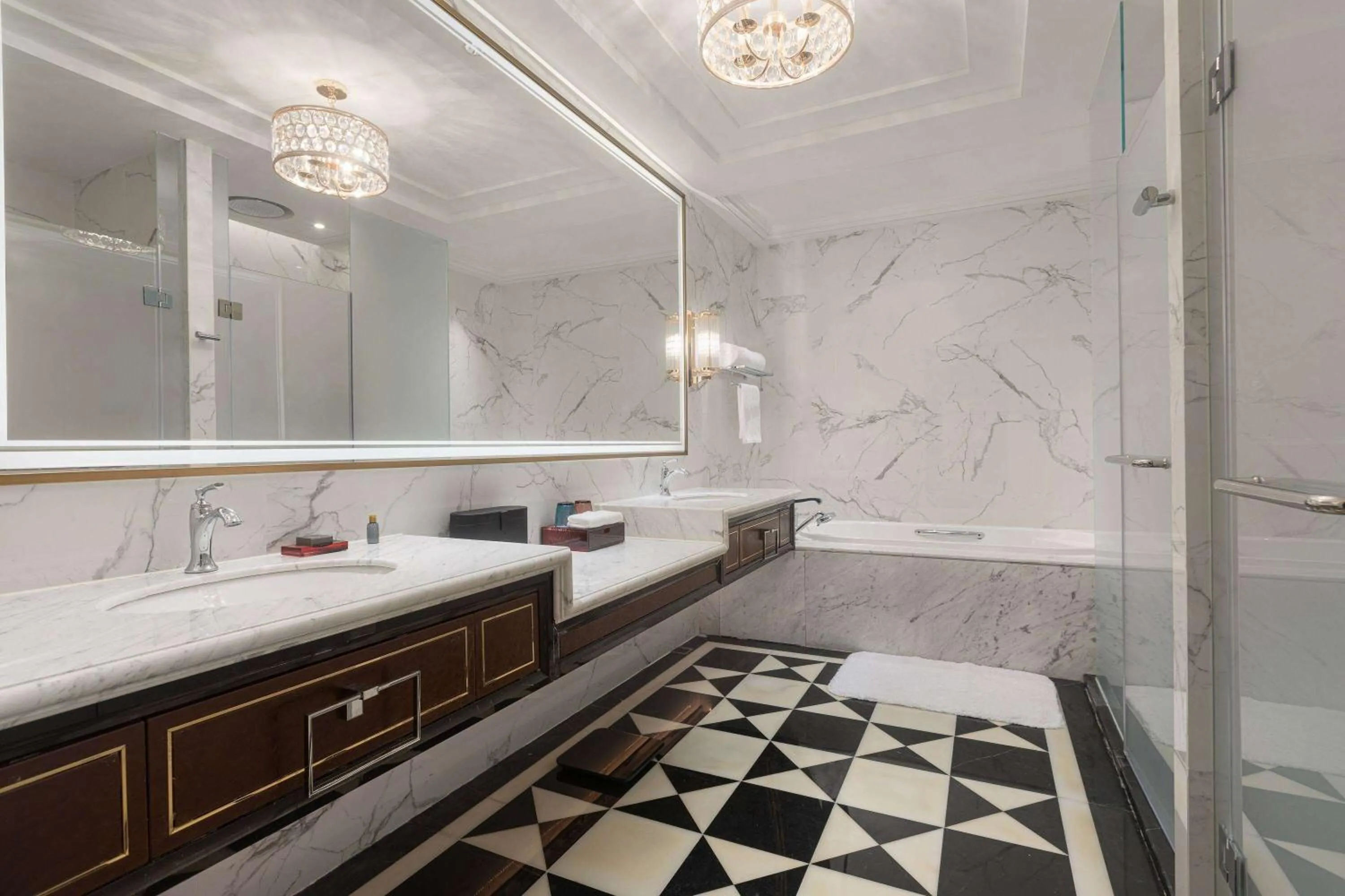 Bathroom in Wyndham Taian West