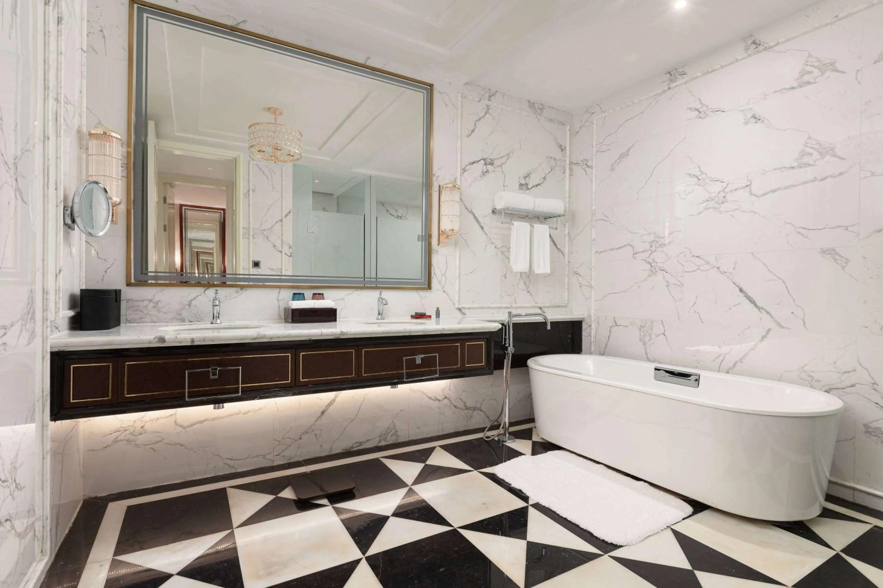 Bathroom in Wyndham Taian West