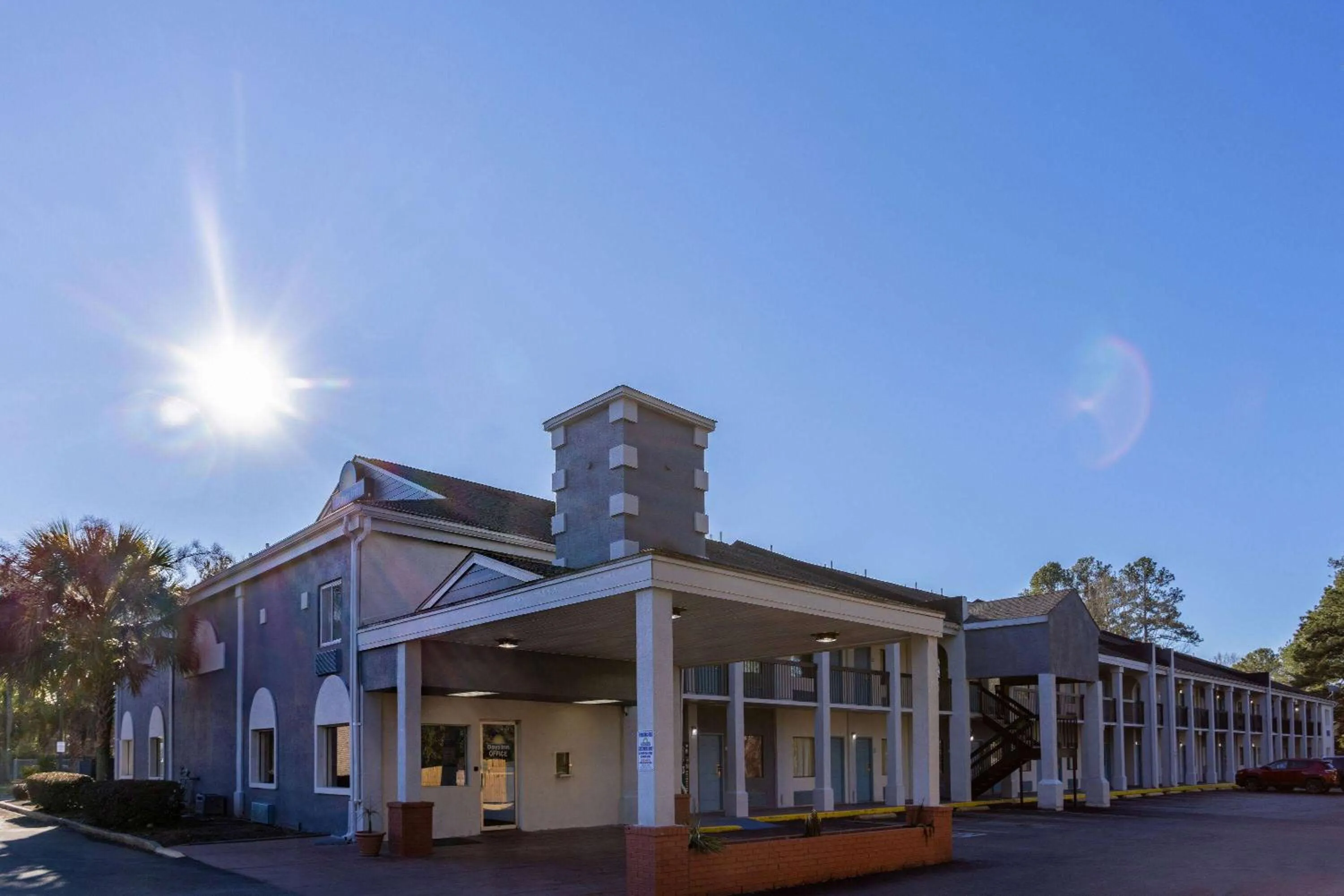 Property building in Days Inn by Wyndham Columbia