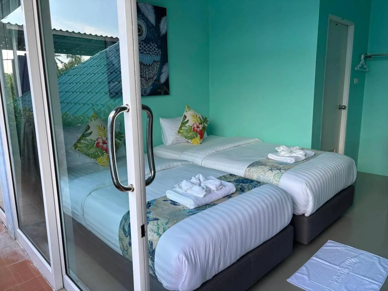 Bed in Hotel Rung Phangan