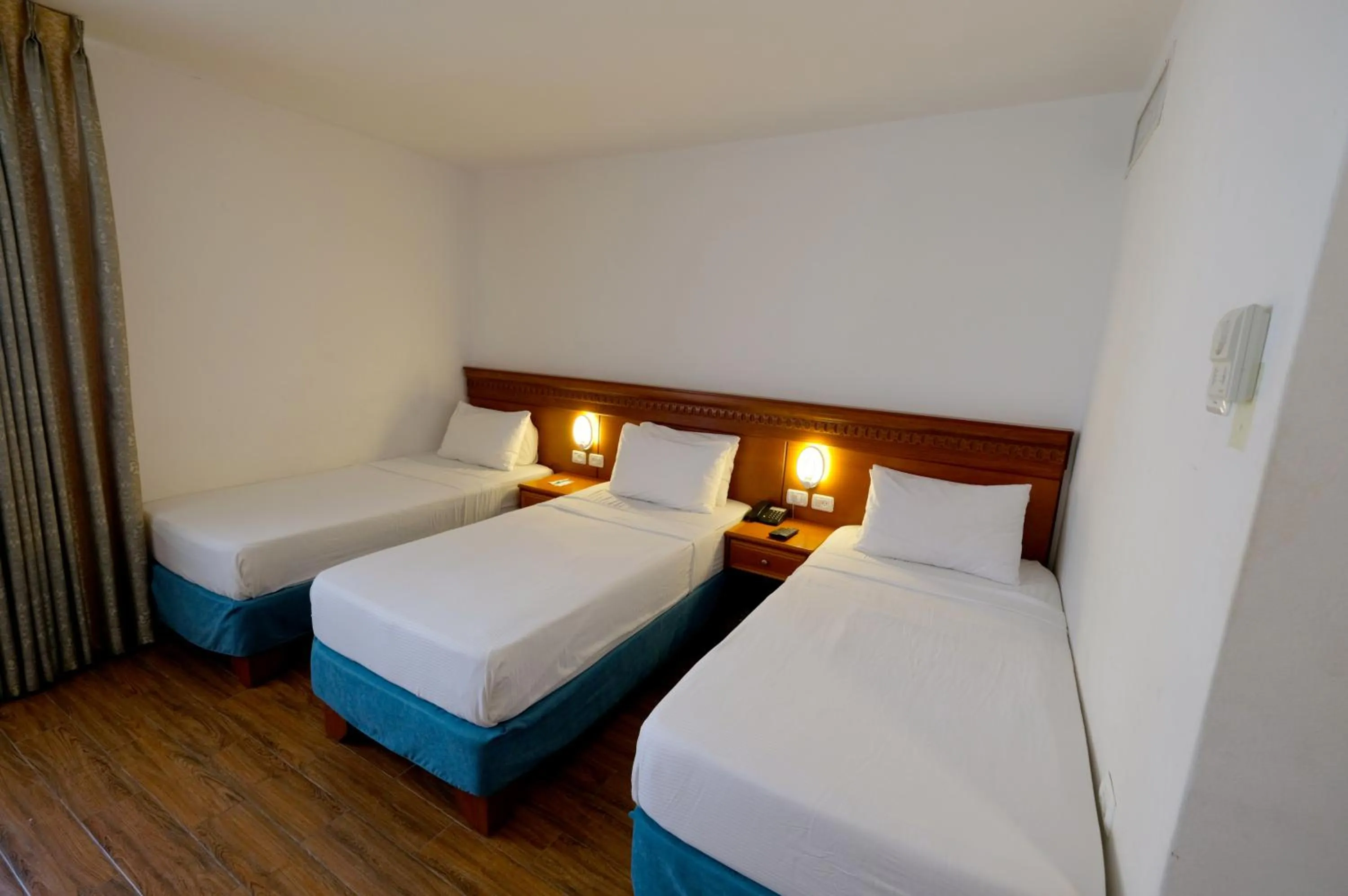 Photo of the whole room, Bed in City Inn Palace Hotel