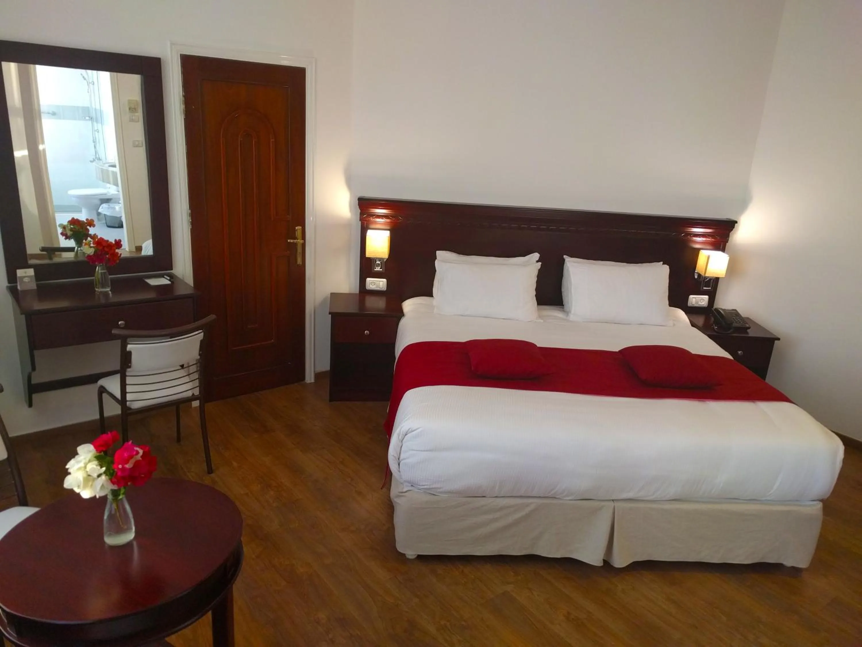 Photo of the whole room, Bed in City Inn Palace Hotel