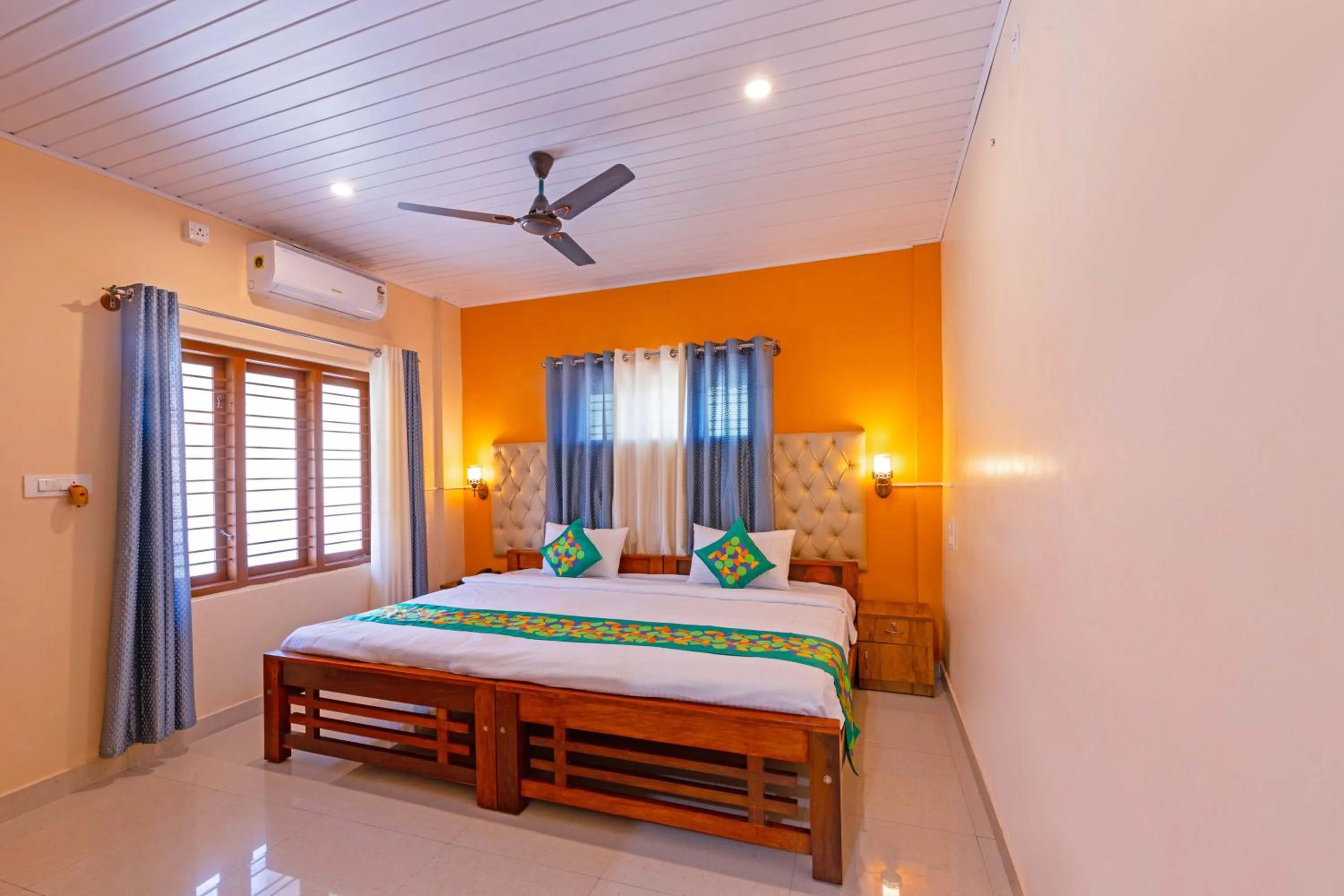 Bedroom in Treebo River View