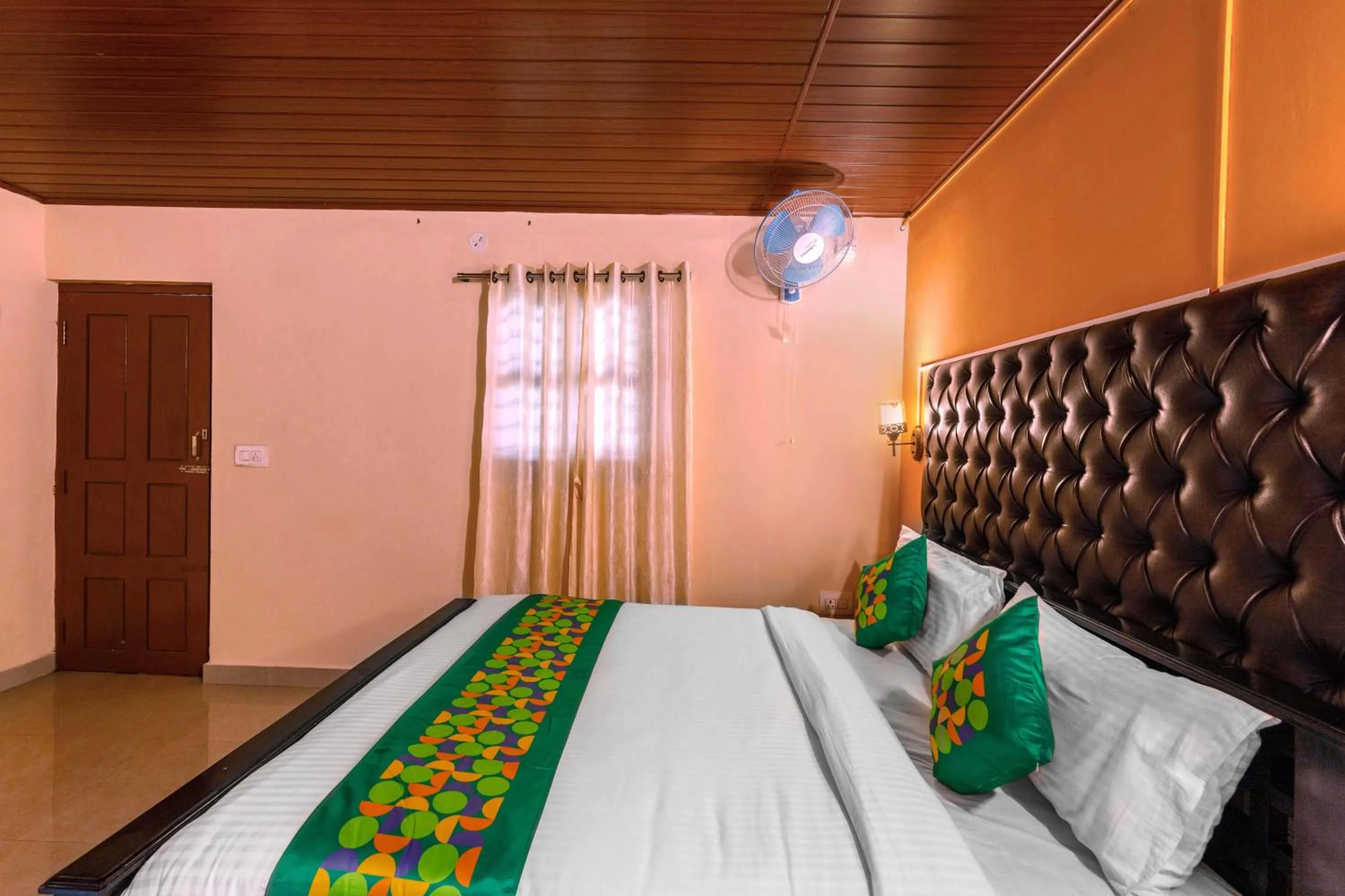 Bedroom in Treebo River View