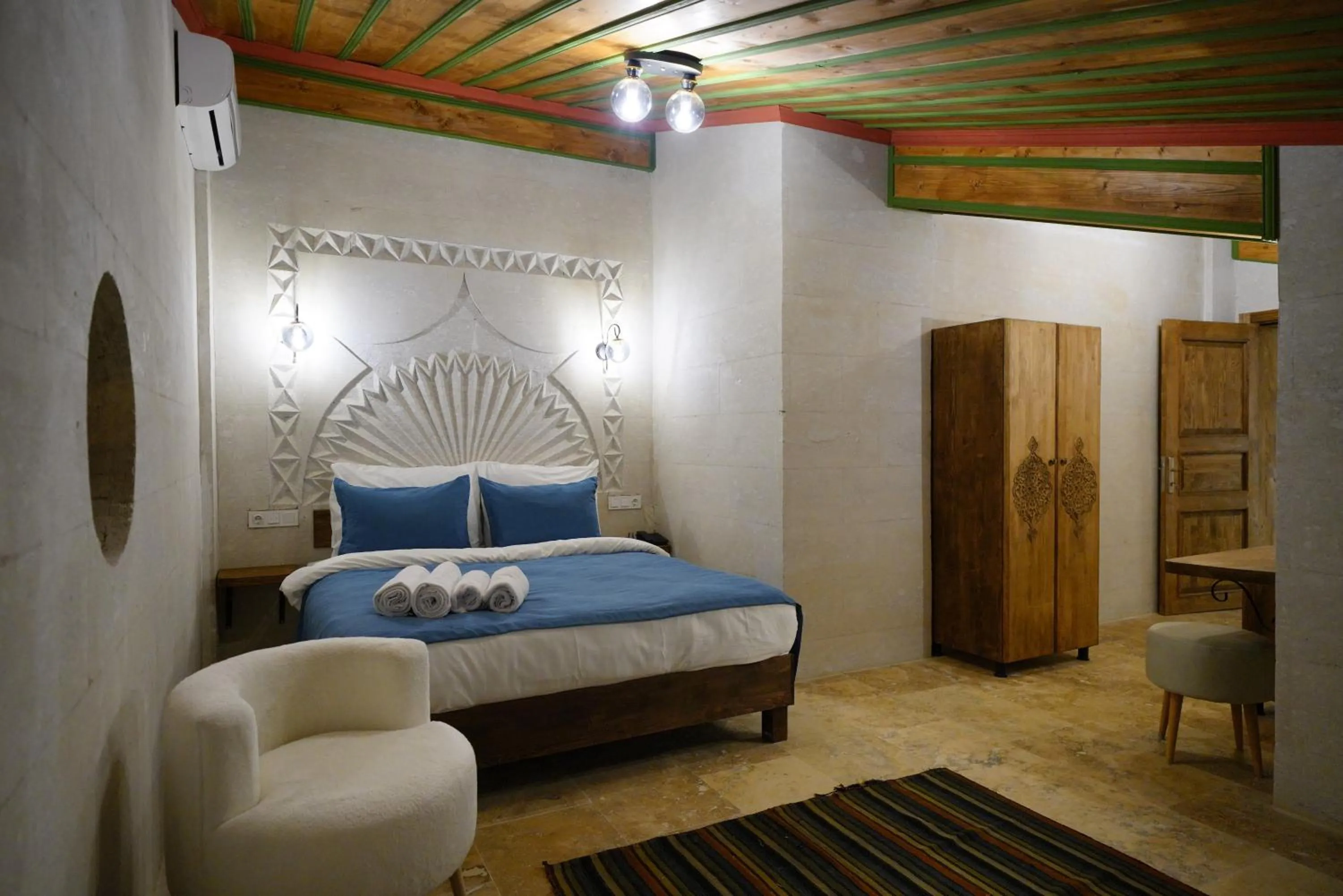 Bed in Mayda Cappadocia