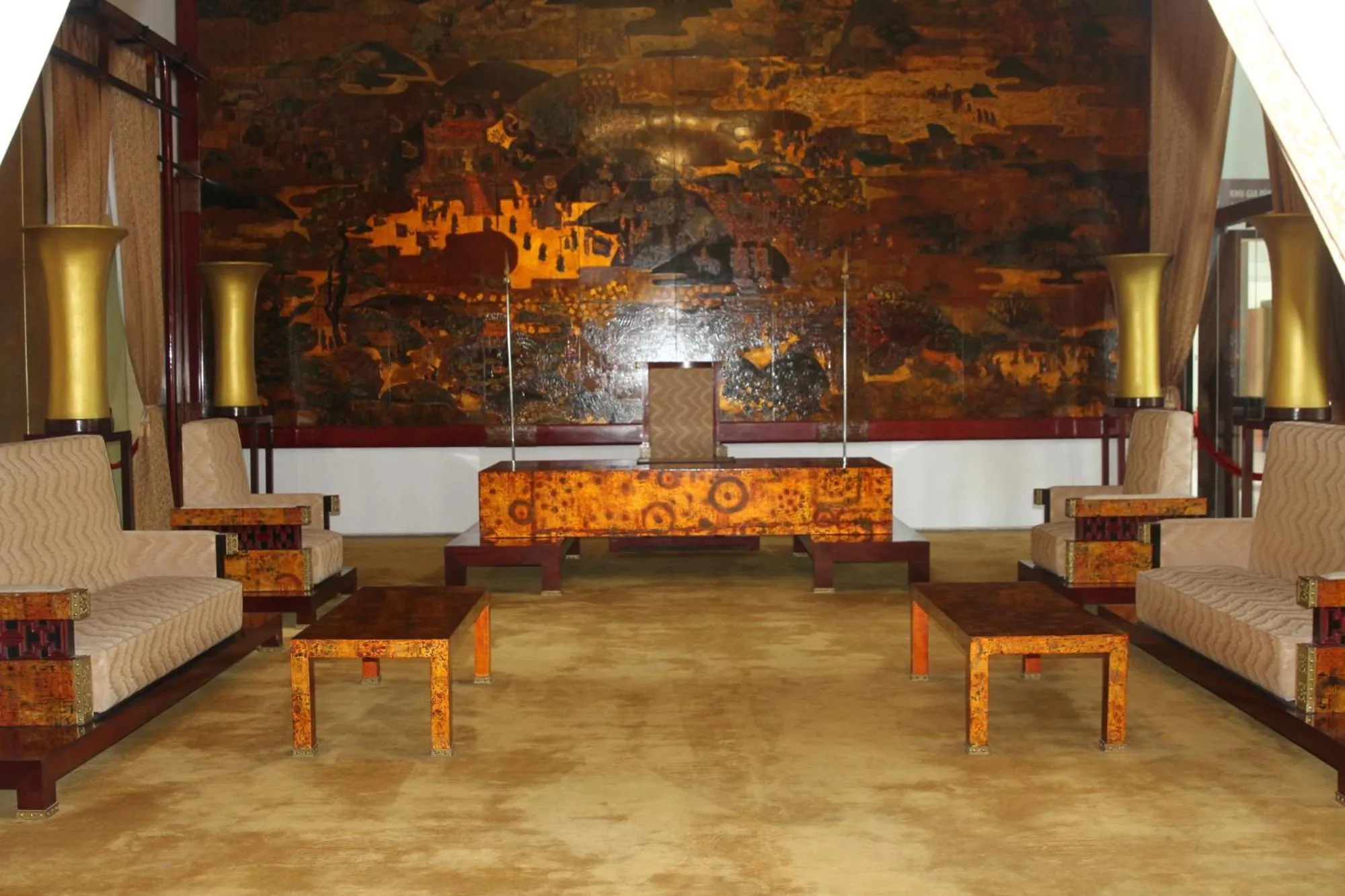 Seating area in Hoang Luxury Hotel Dist 1 Ho Chi Minh