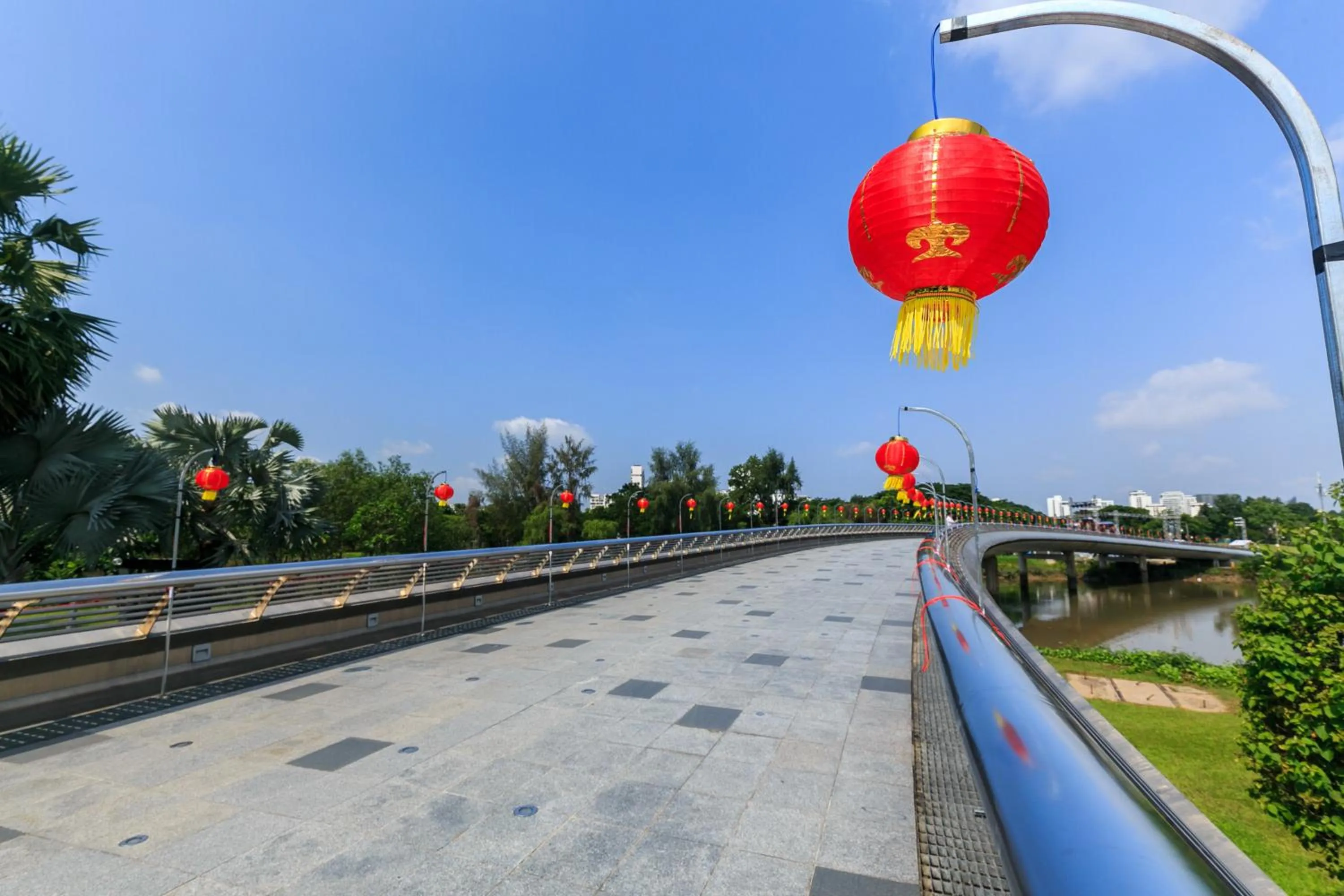 Entertainment in Hoang Luxury Hotel Dist 1 Ho Chi Minh