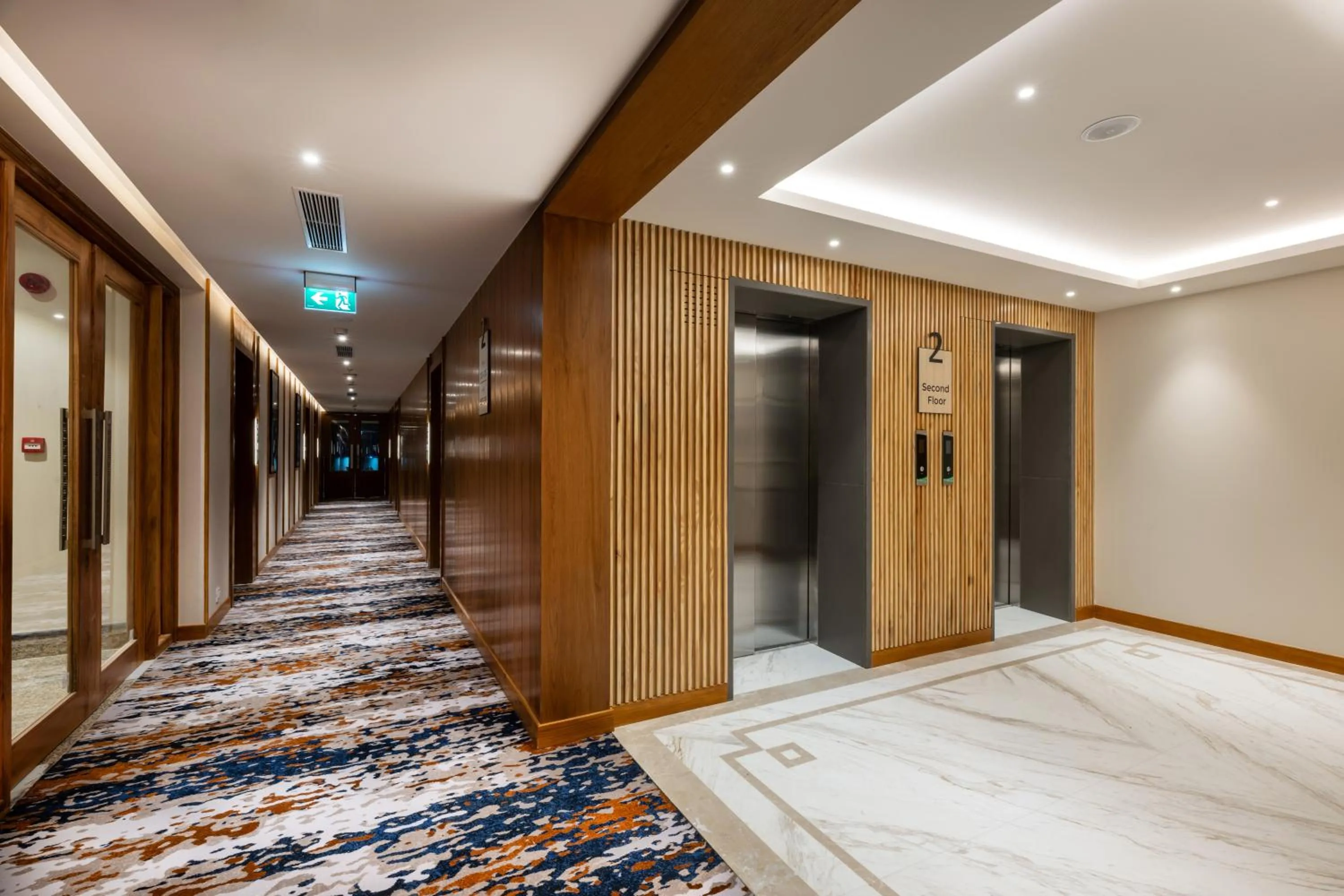 Lobby or reception in Charmwood Hotel