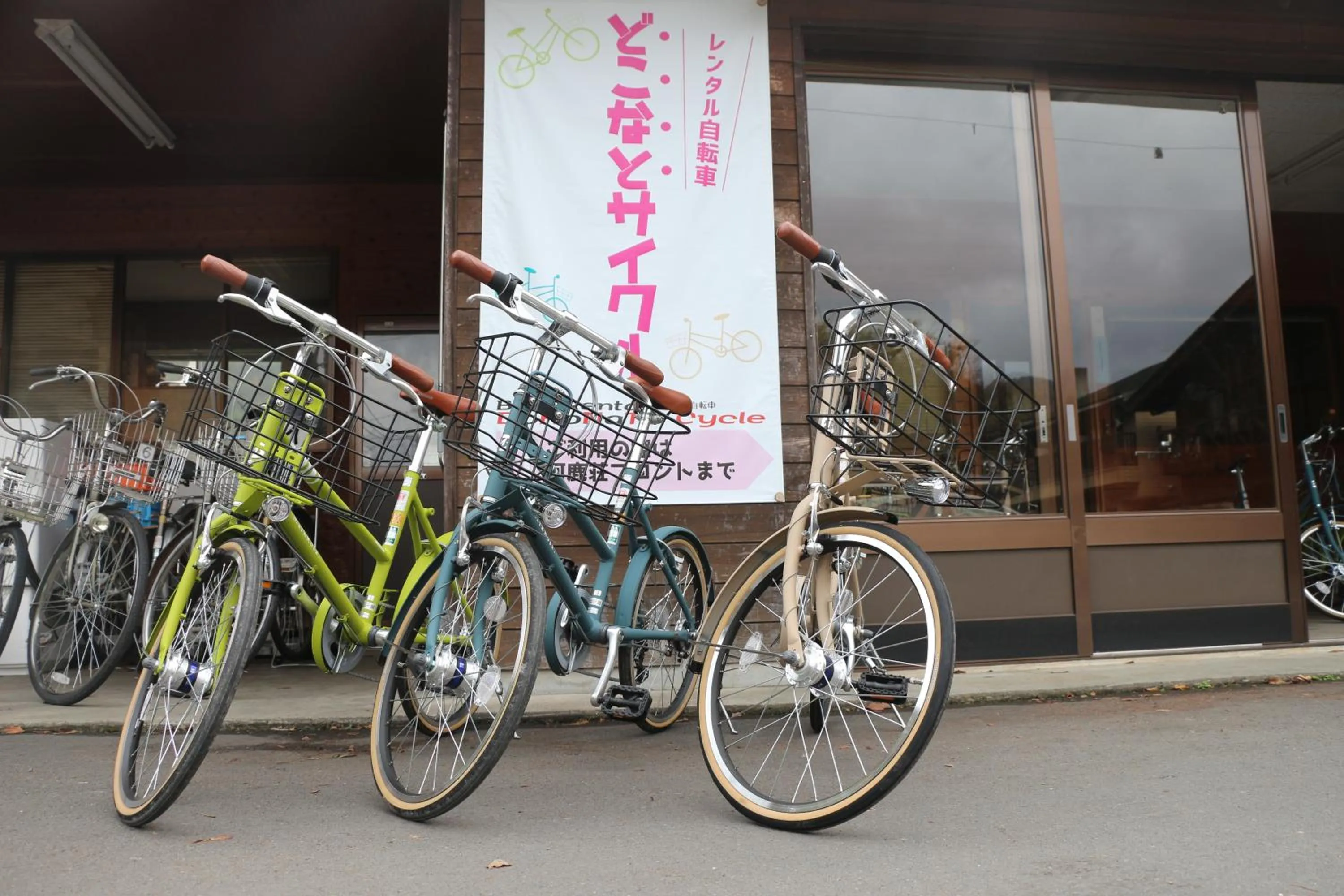 Cycling in Miyama Nature and Culture Village Kajikaso