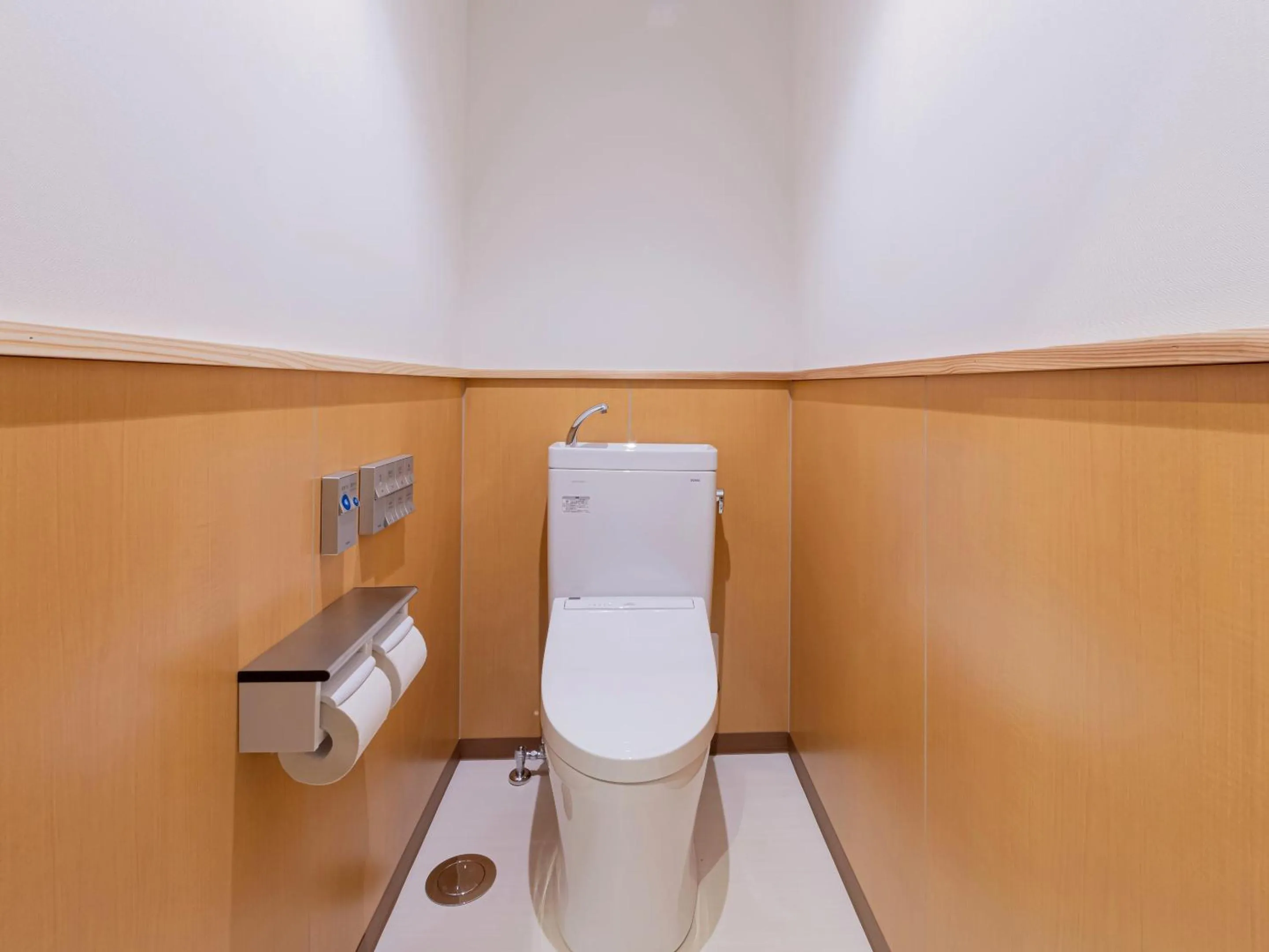 Toilet in Miyama Nature and Culture Village Kajikaso