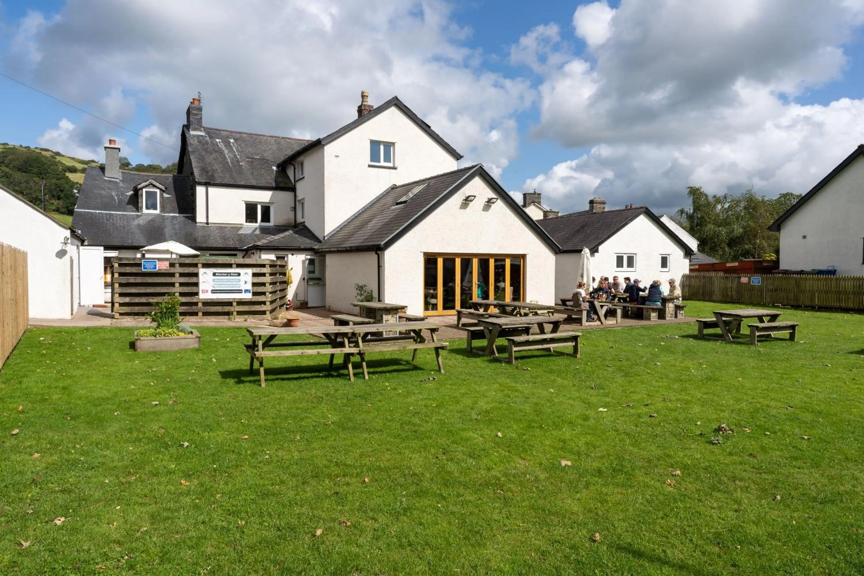Garden in Glan Yr Afon