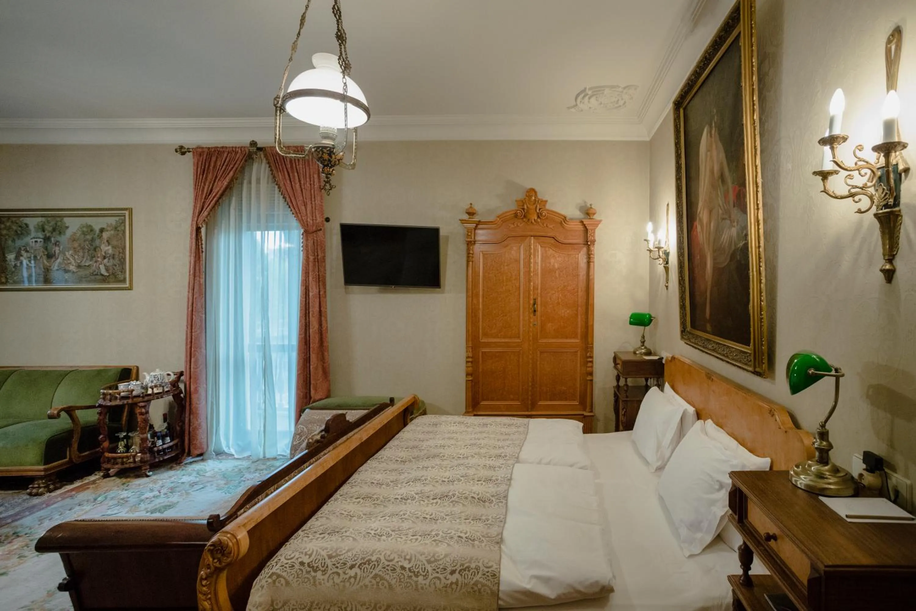 Bedroom, Bed in Vinotel Boutique Hotel