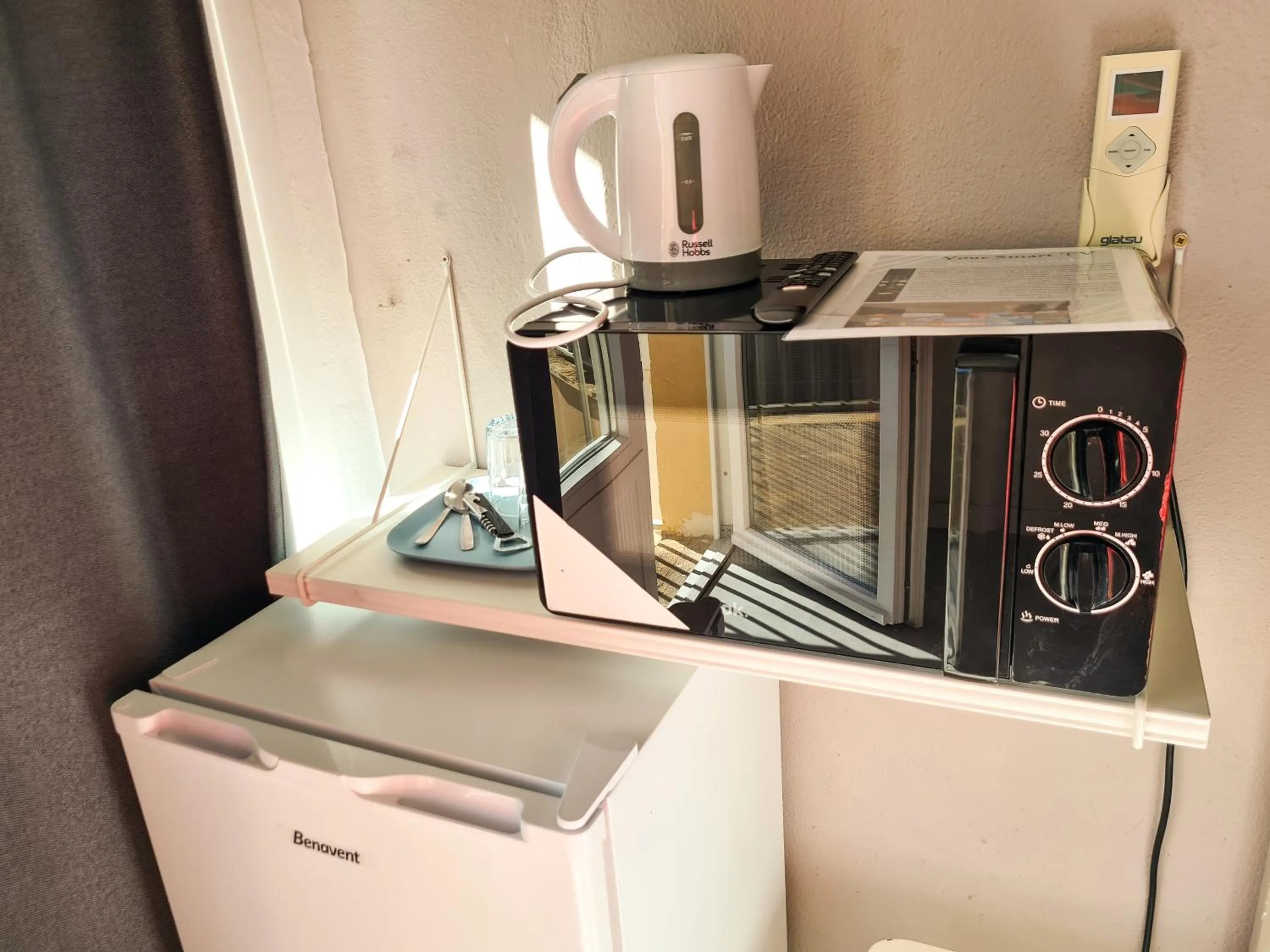 microwave in Amena Mar Hotel