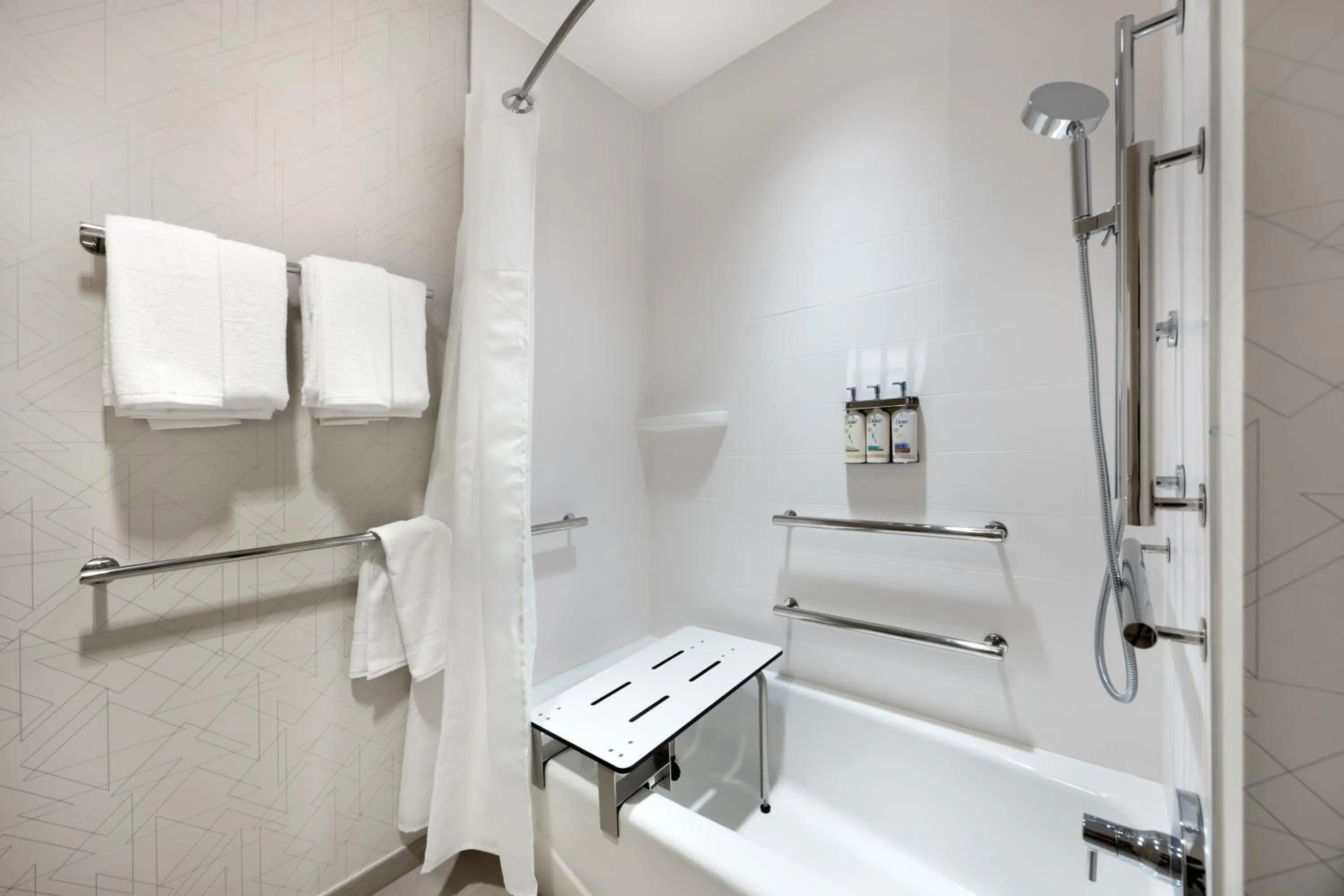 Holiday Inn Express & Suites Nashville West End - Univ Area by IHG