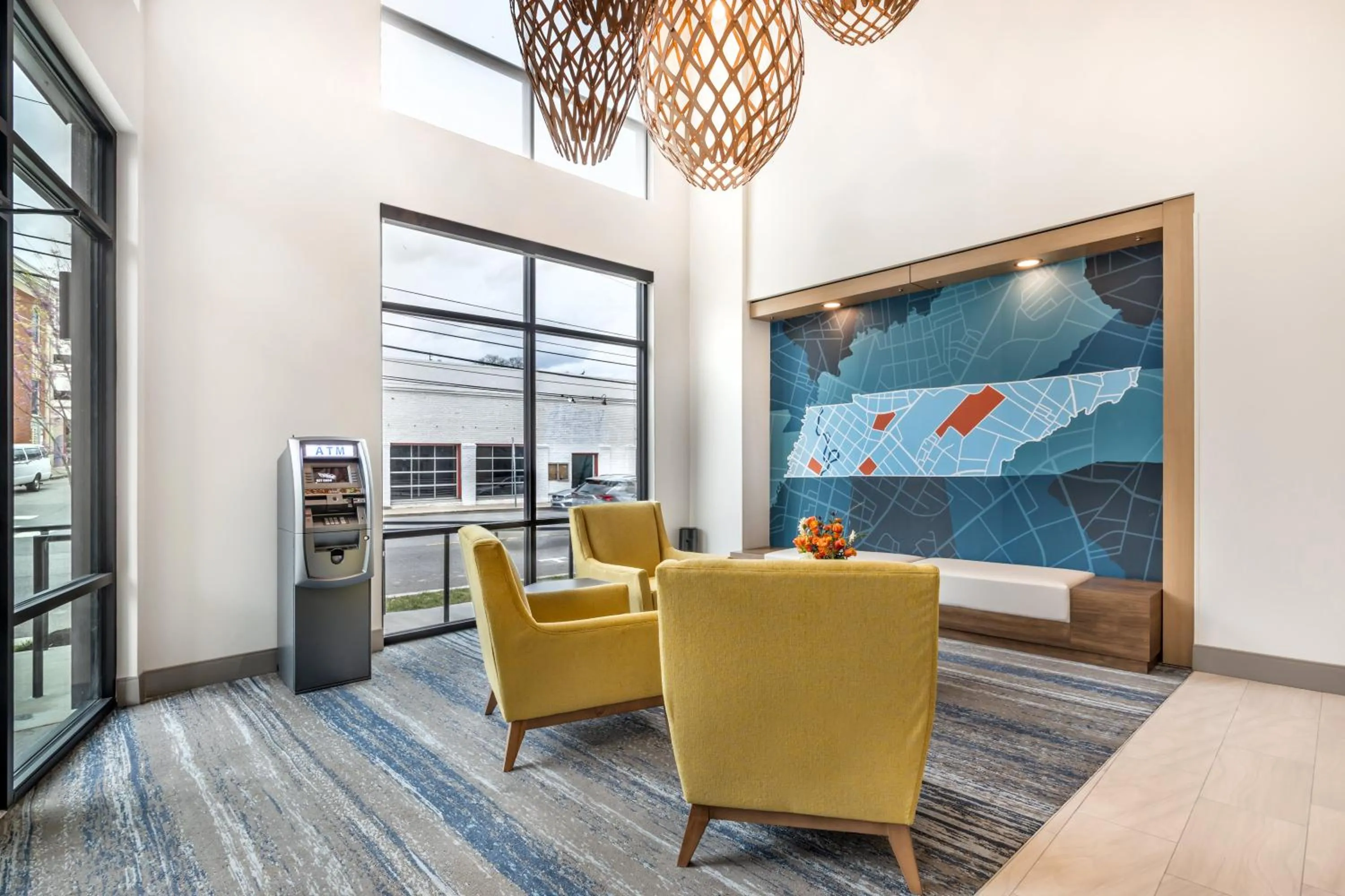 Lobby or reception in Holiday Inn Express & Suites Nashville West End - Univ Area by IHG