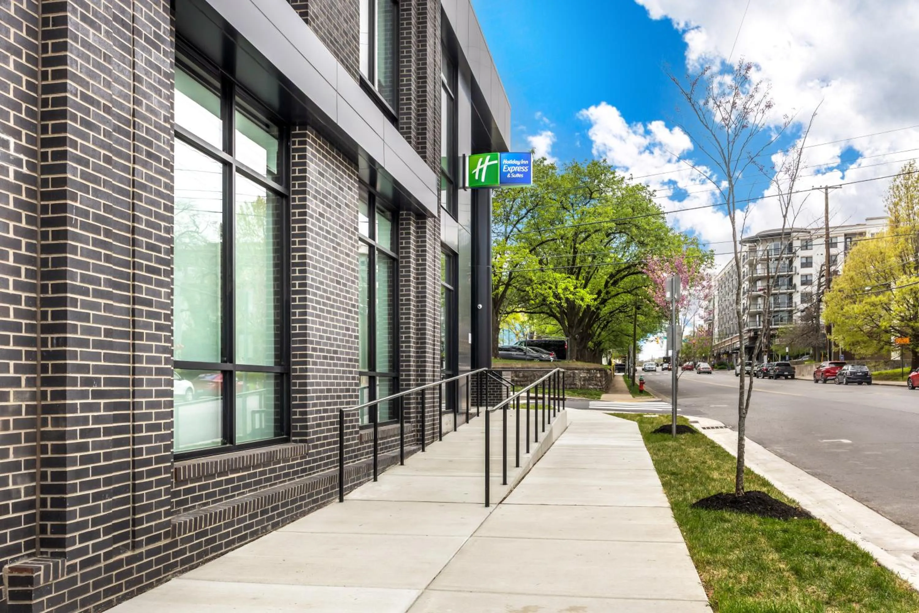 Property building in Holiday Inn Express & Suites Nashville West End - Univ Area by IHG