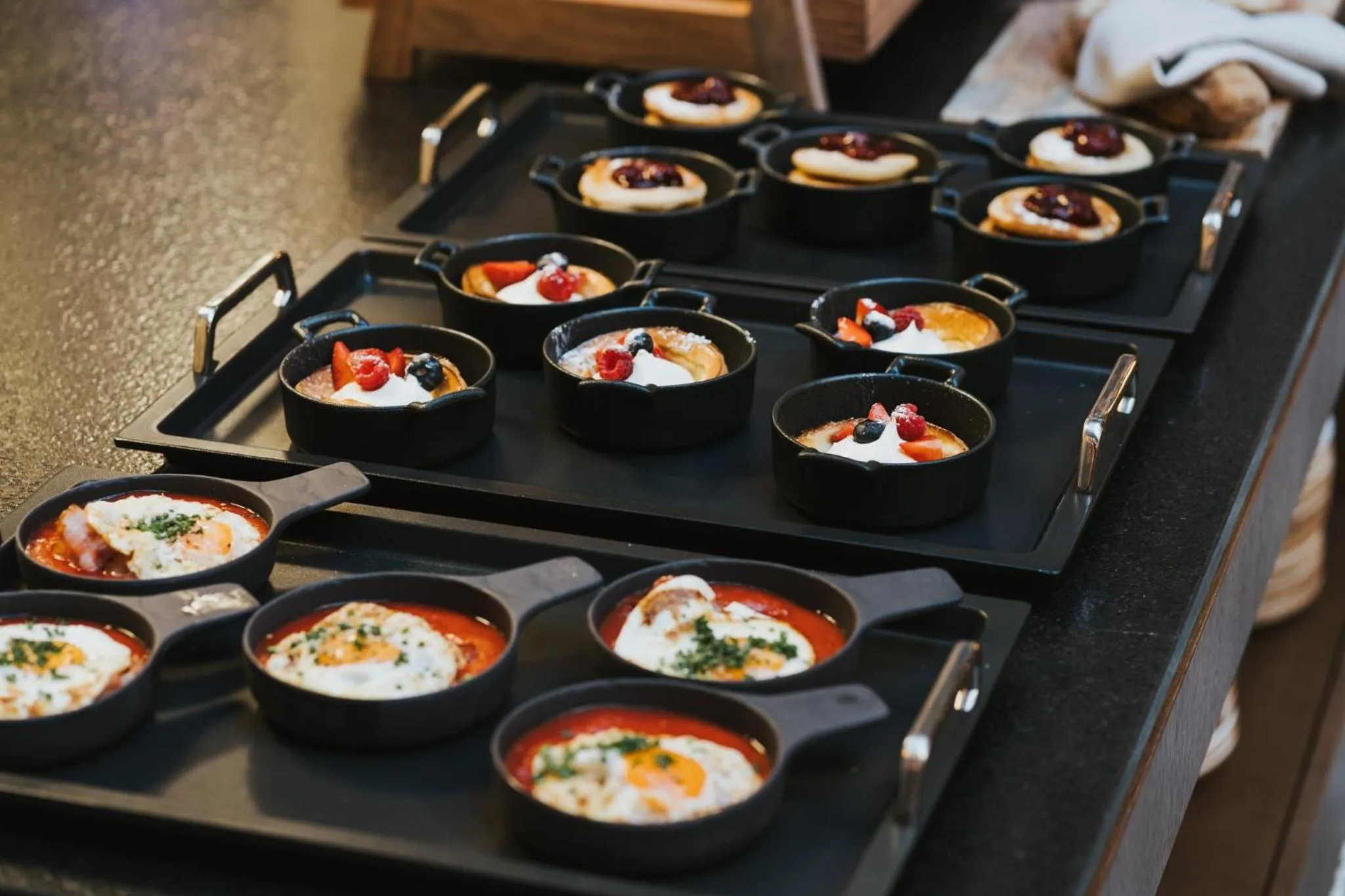 Restaurant/places to eat in Hotel Indigo Krakow - Wawel Castle by IHG