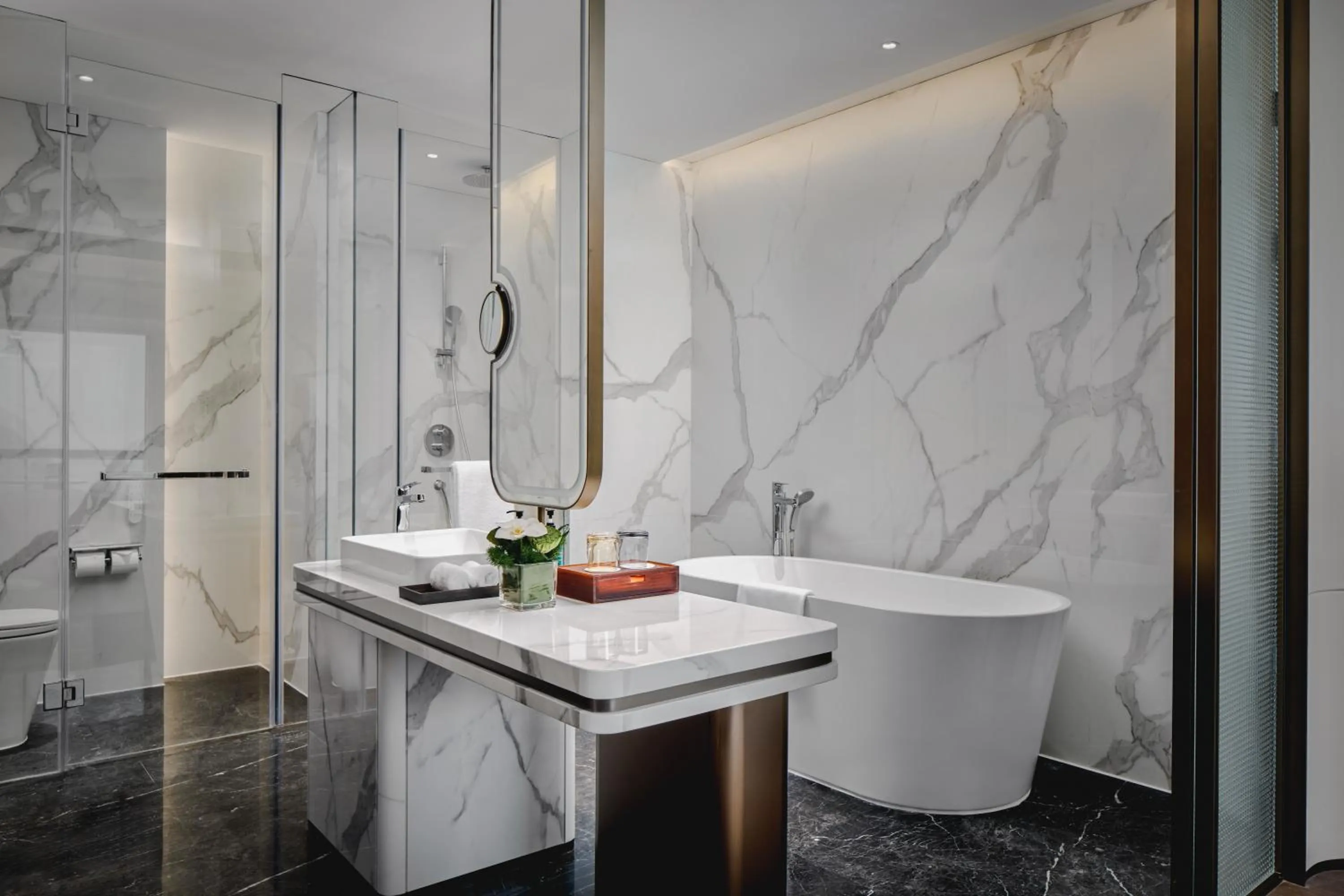 Toilet in Crowne Plaza Kunshan East by IHG