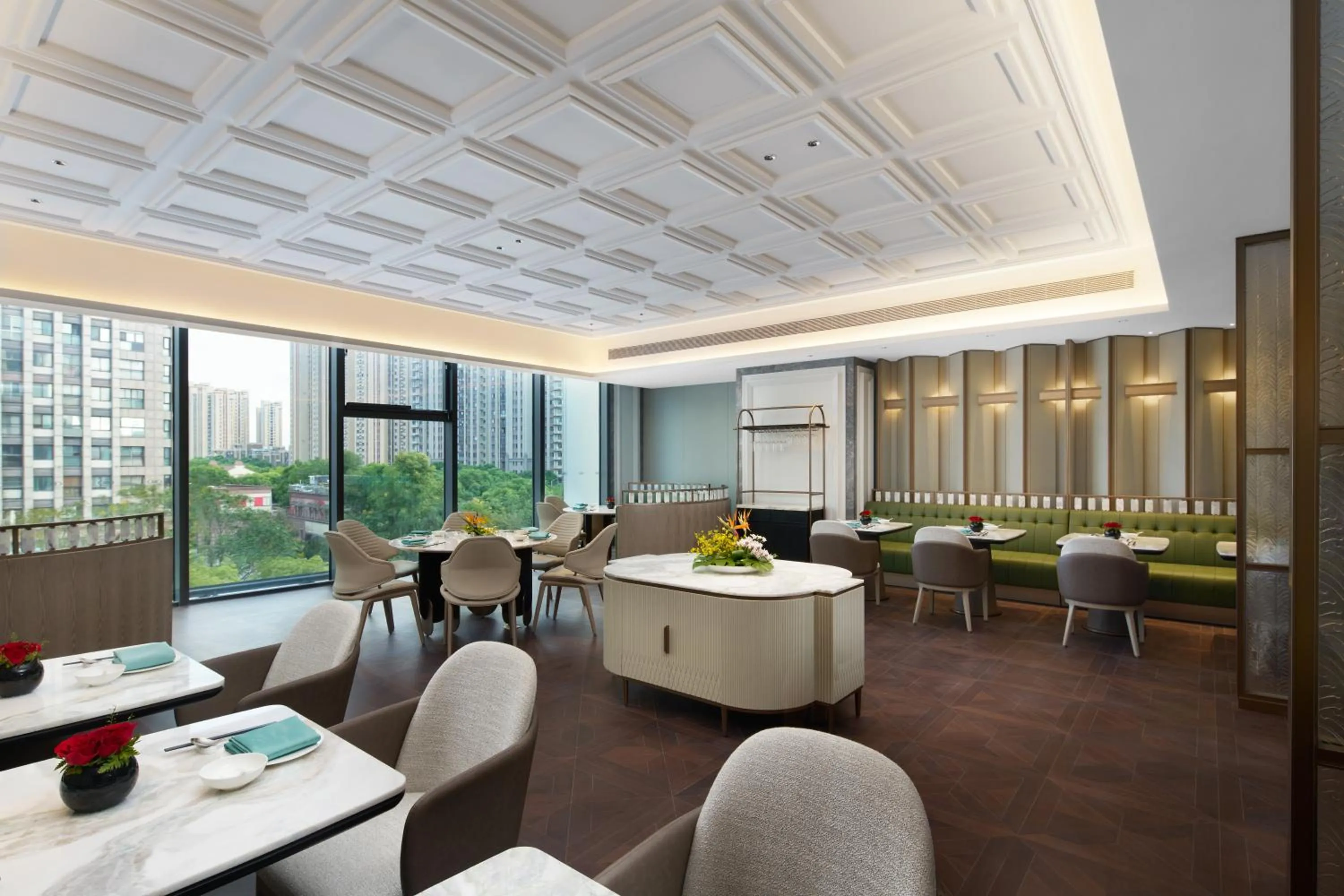 Restaurant/places to eat in Crowne Plaza Kunshan East by IHG