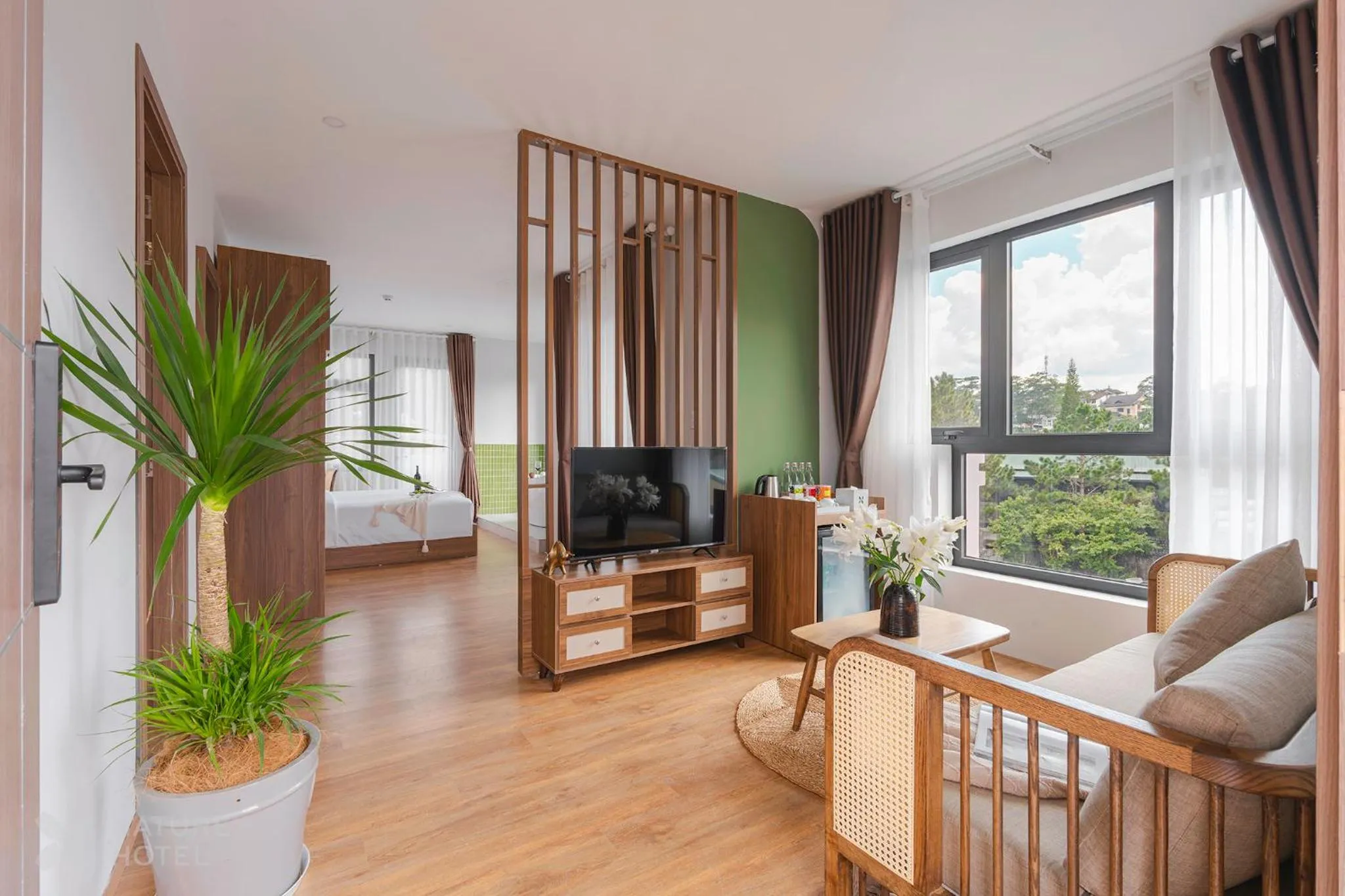 Communal lounge/ TV room in Nature Hotel - Le Hong Phong