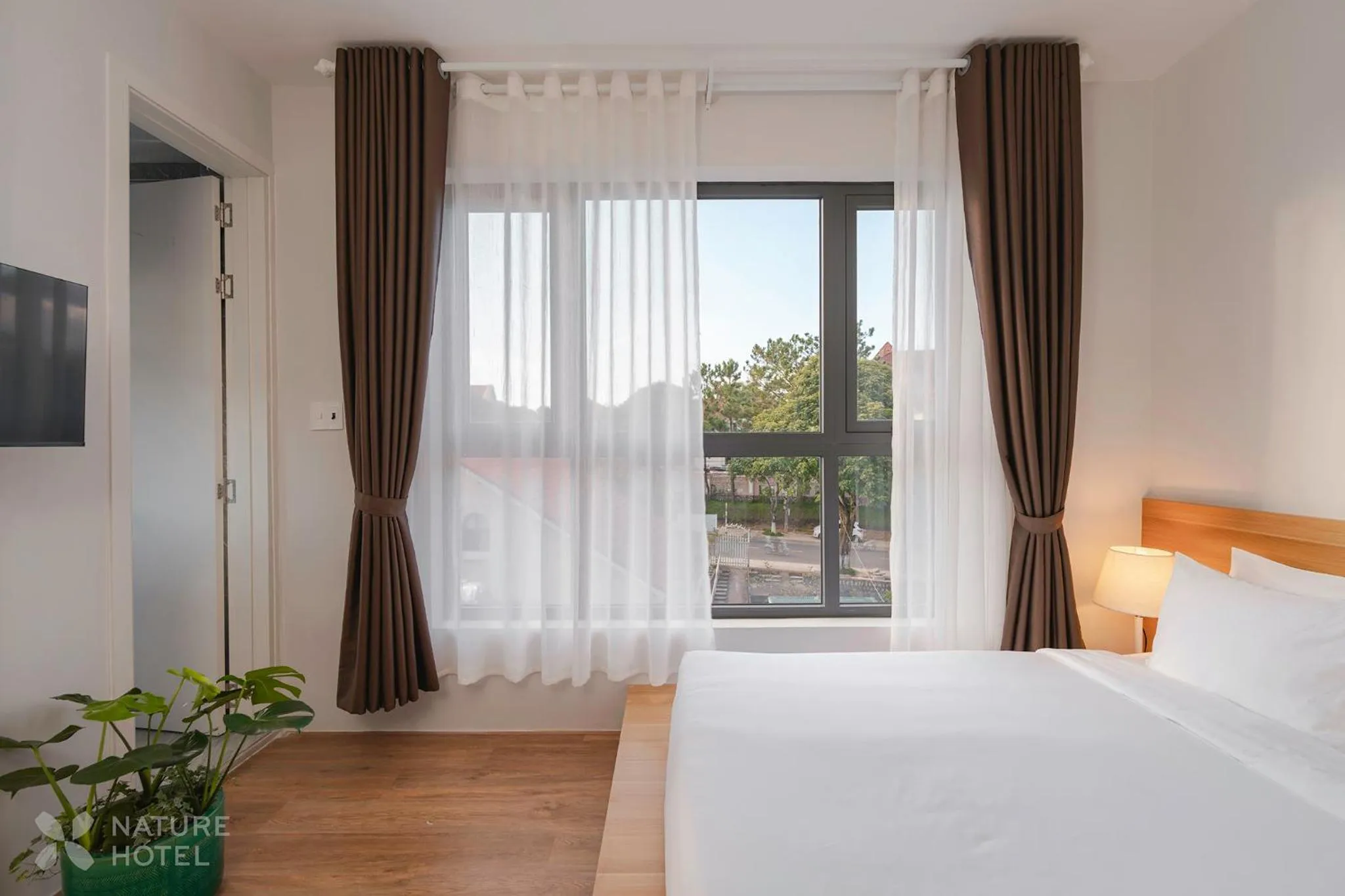 Bed in Nature Hotel - Le Hong Phong