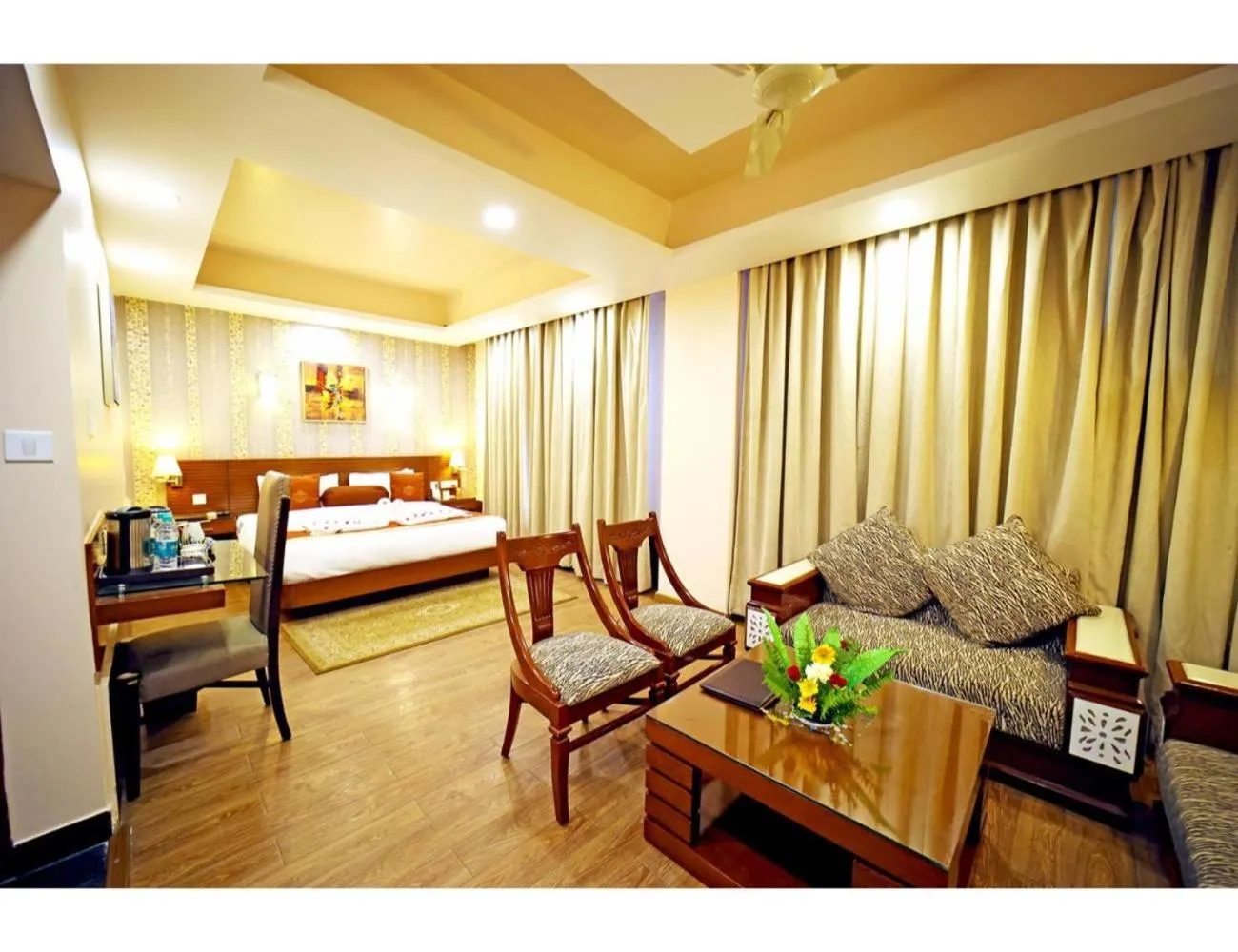 Bed in The Red Velvet Hotel Samarpan, Patna