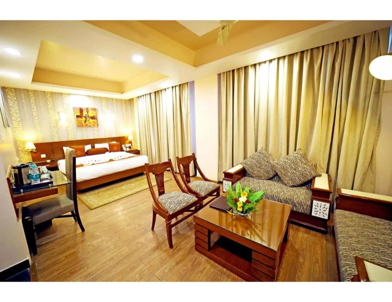 Bed in The Red Velvet Hotel Samarpan, Patna