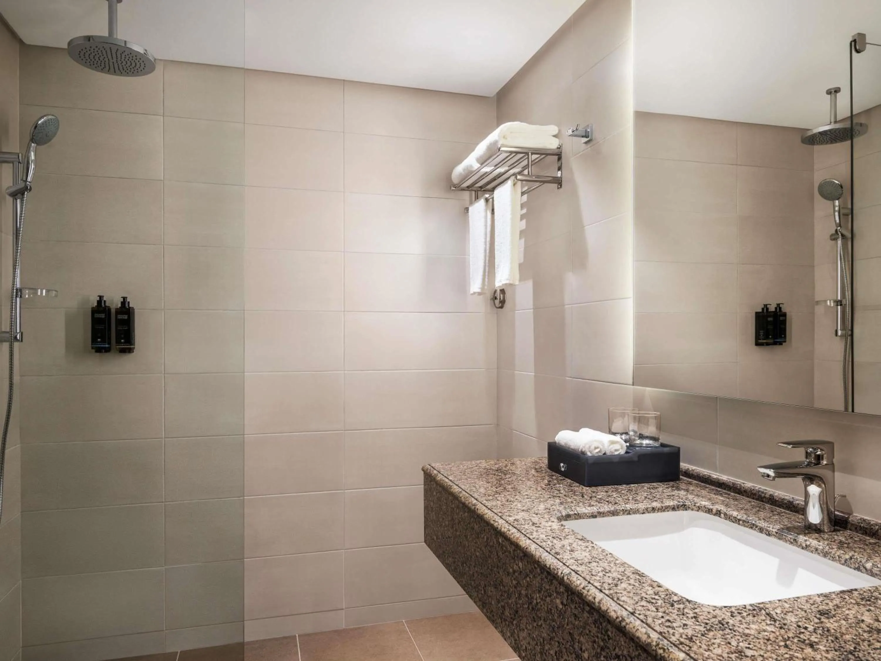 Bedroom in Mercure Muscat