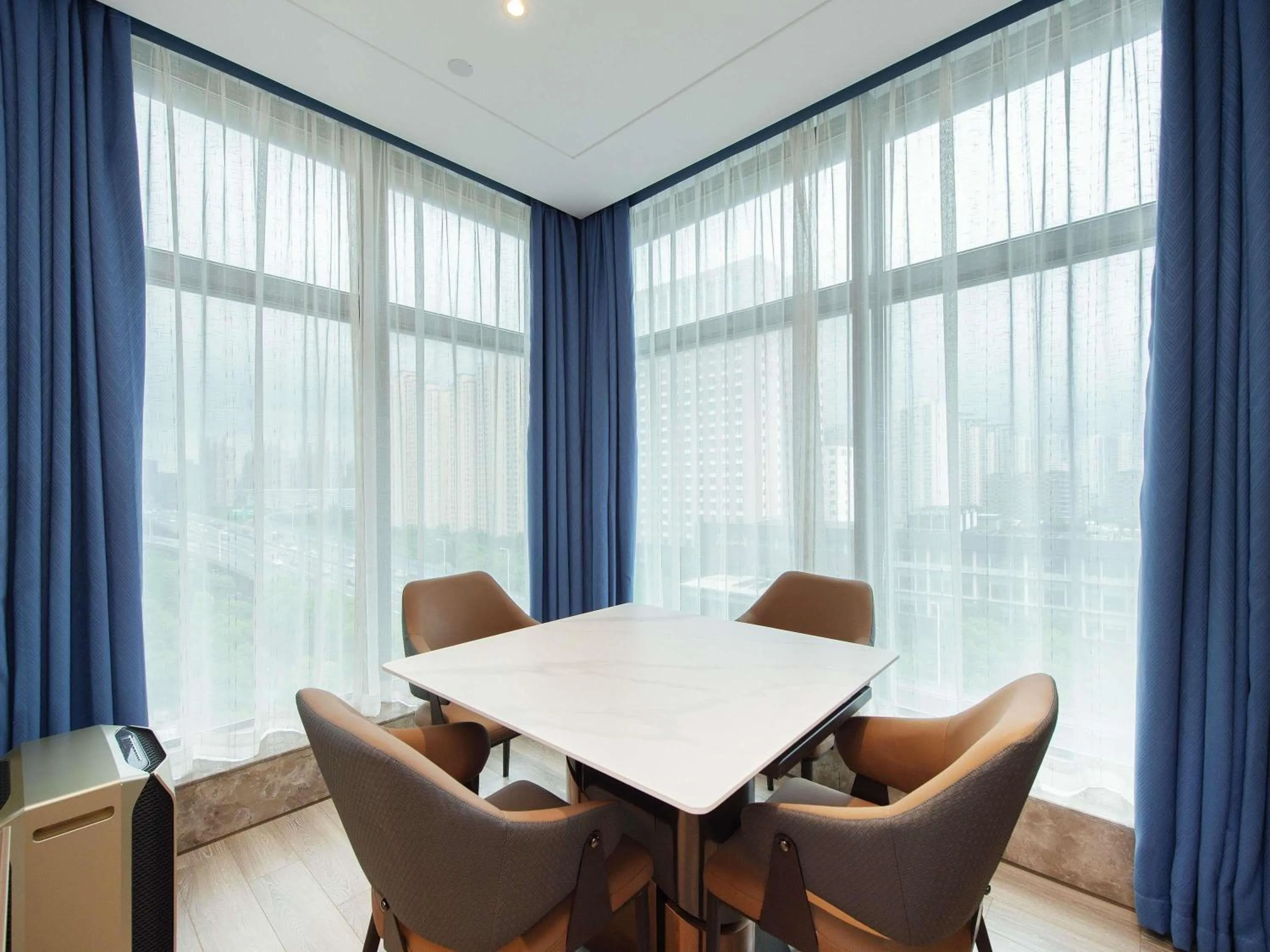 Bedroom in Novotel Wuxi