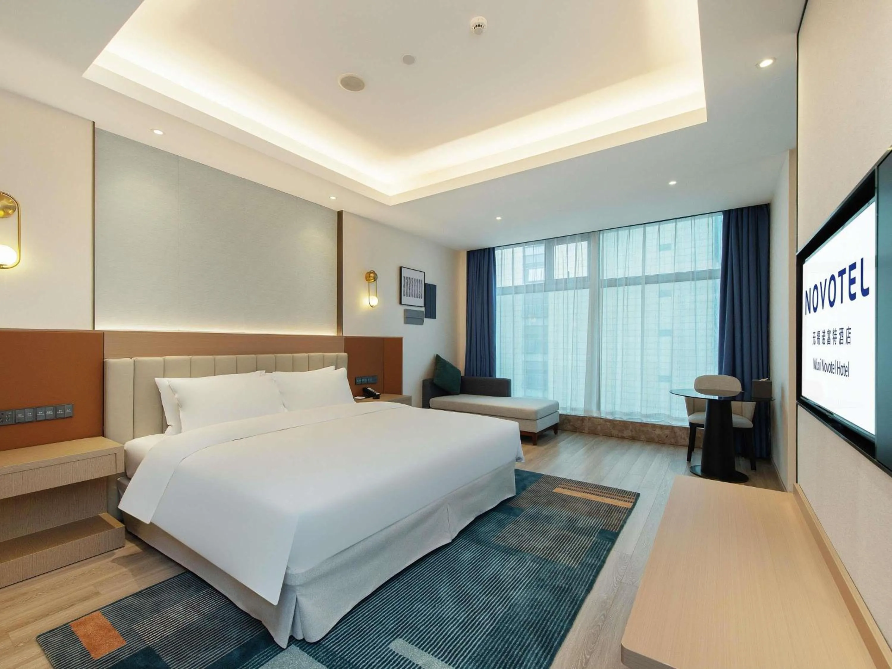 Bedroom, Bed in Novotel Wuxi