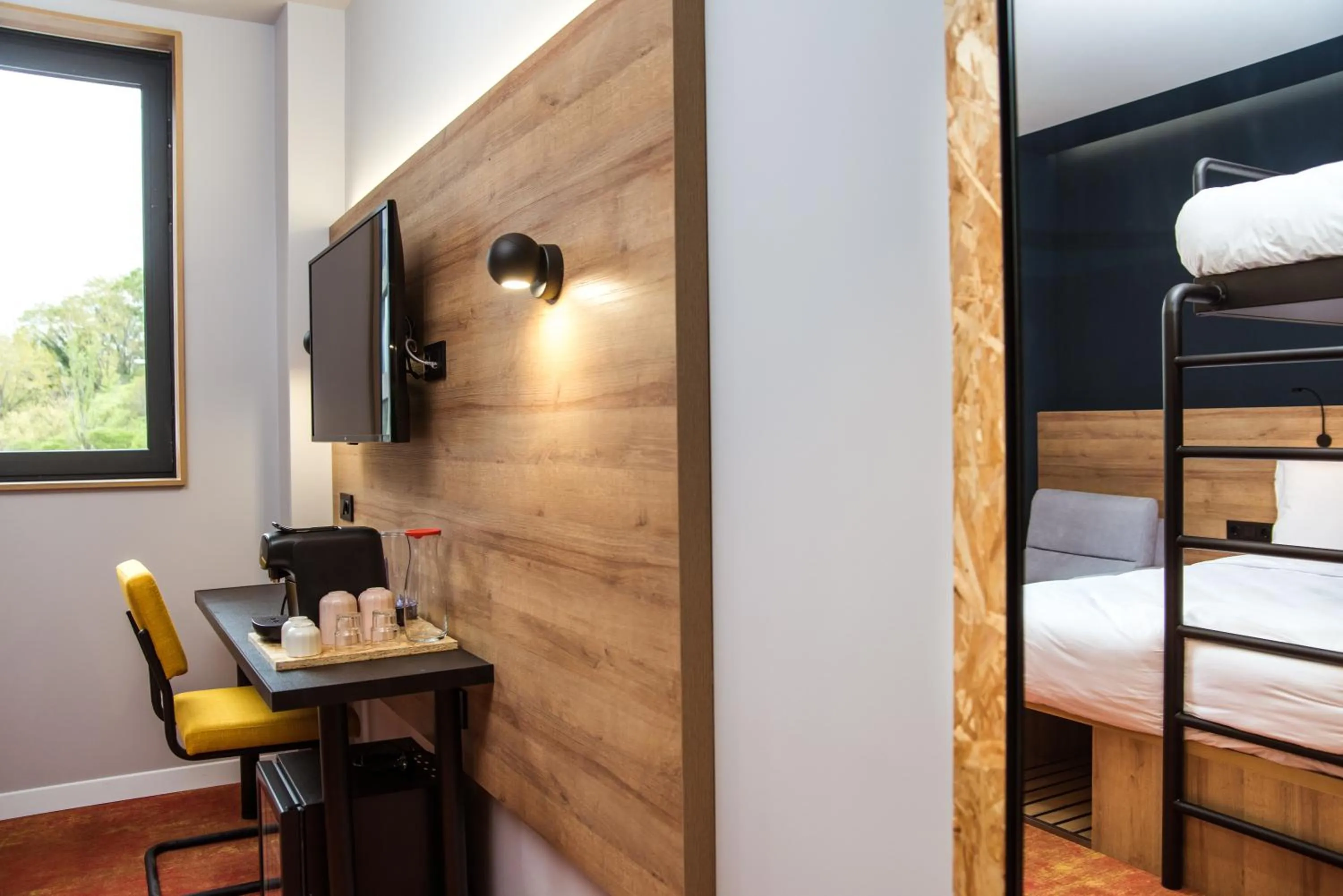 TV and multimedia, Bed in greet Tbilisi Center