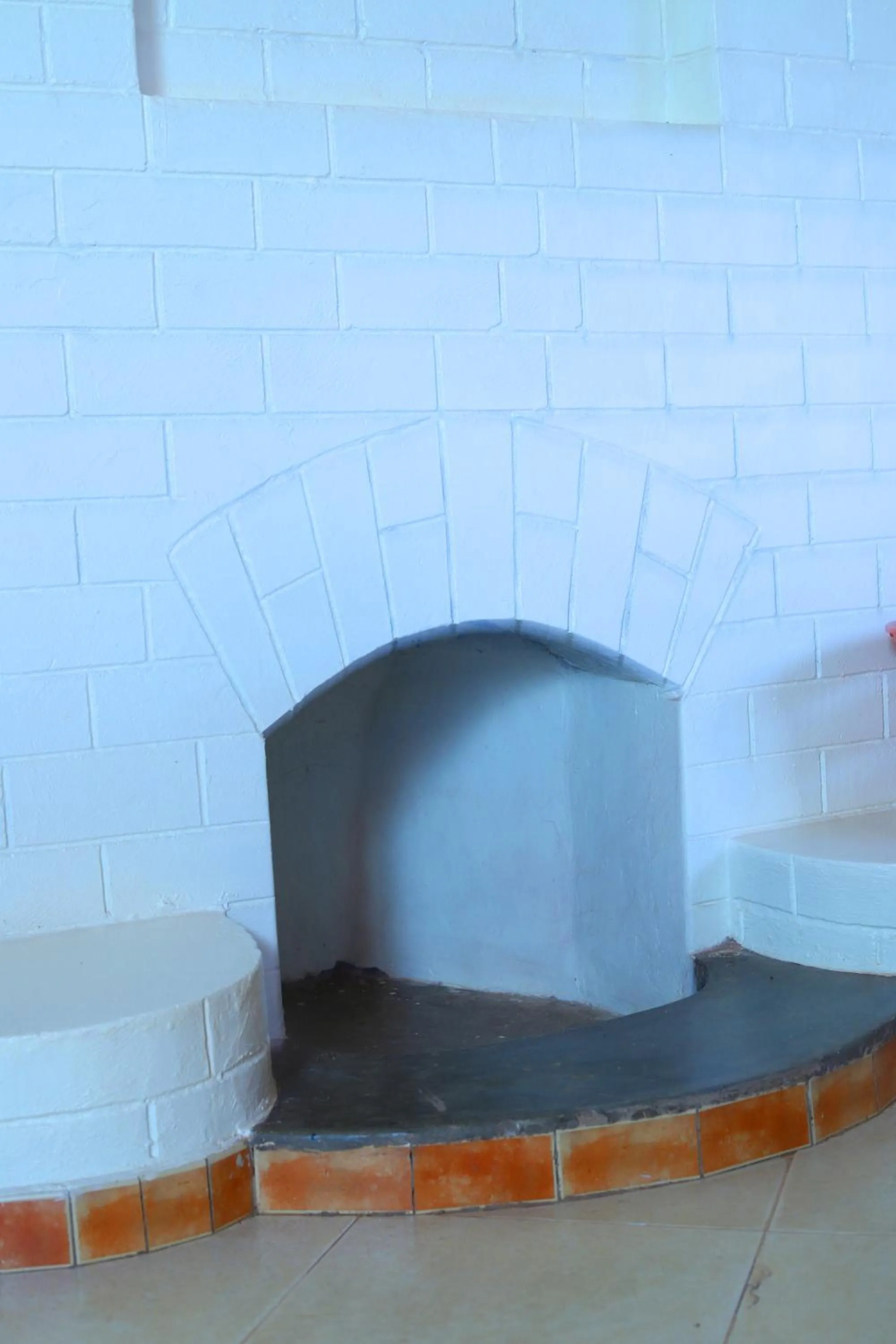 fireplace in Hakyiri B&B