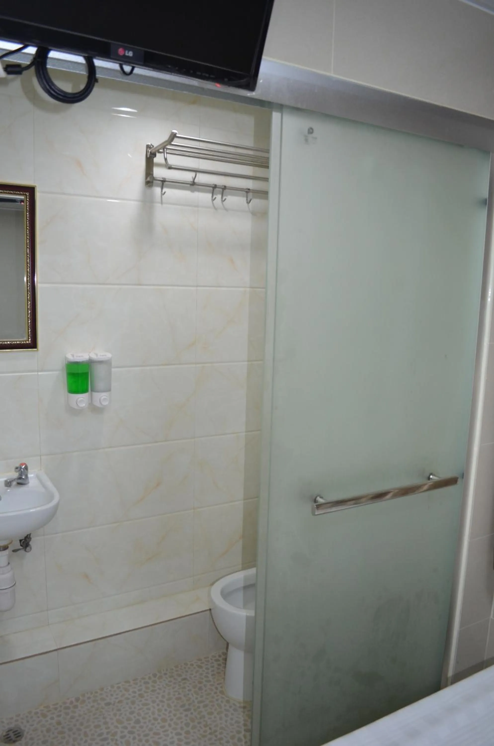 Bathroom in Skycity Hostel