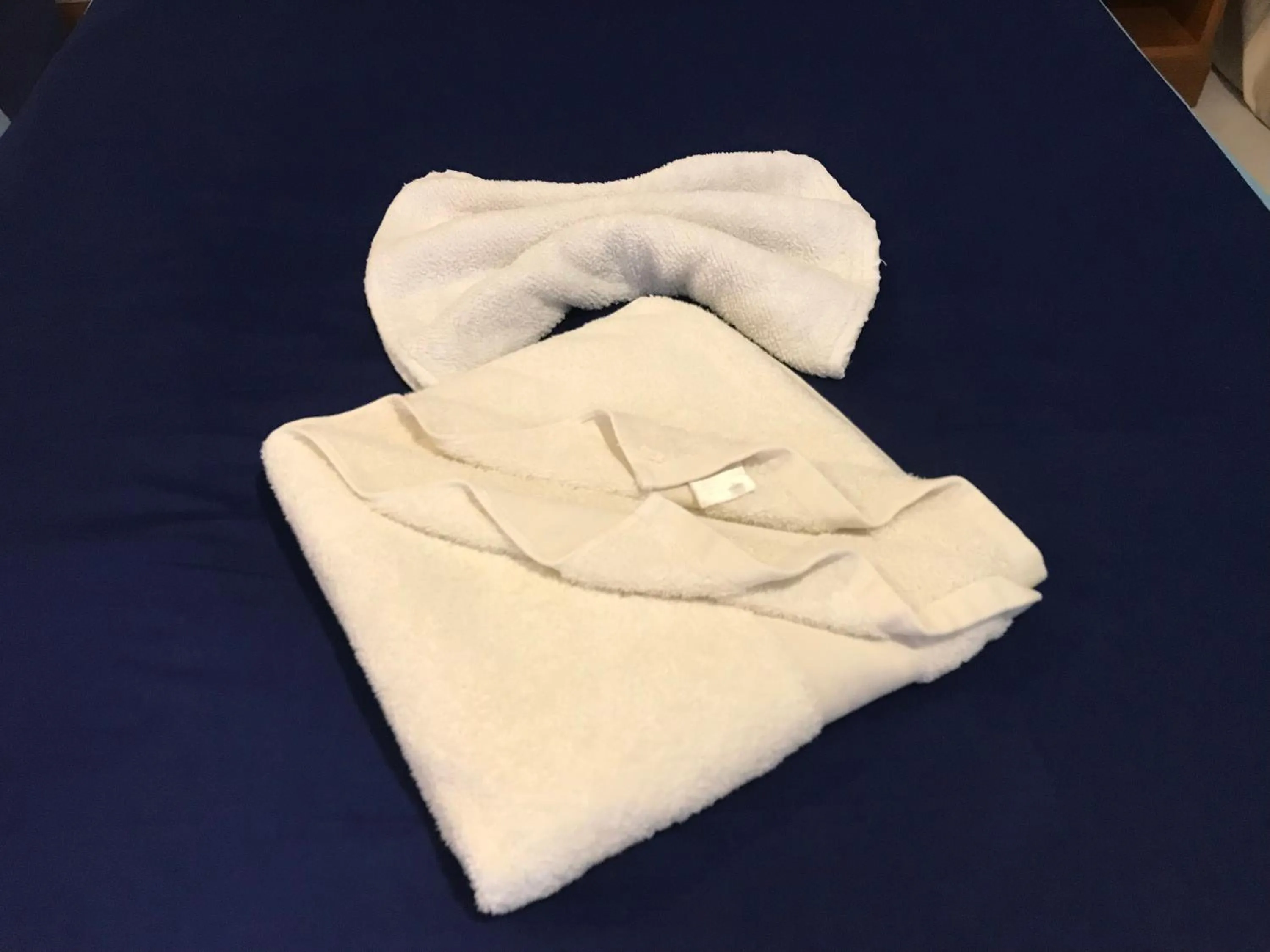 towels in Global Hotel Beach View