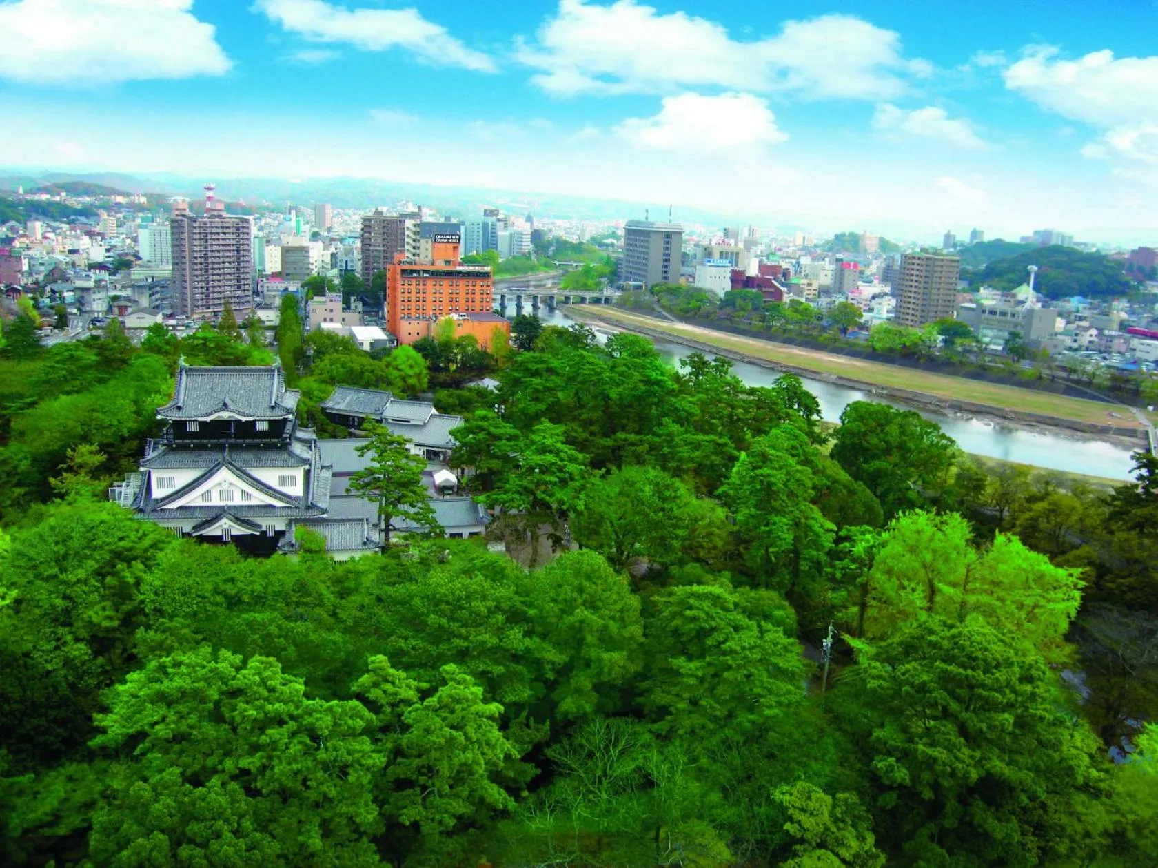 Okazaki New Grand Hotel