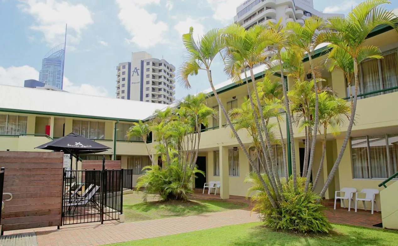 Darcy Arms Hotel Motel