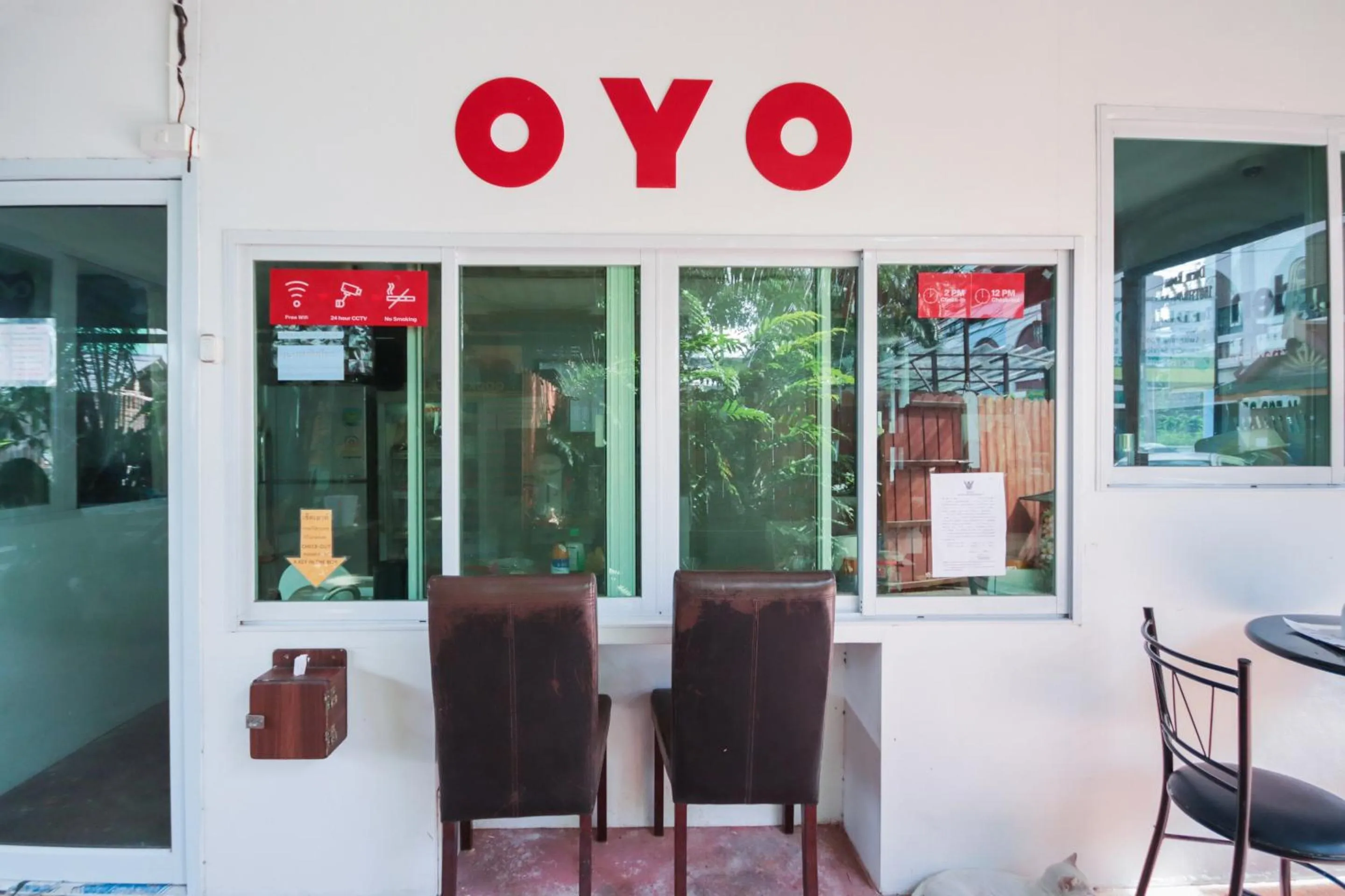 Lobby or reception in OYO 1163 Eden Hostel