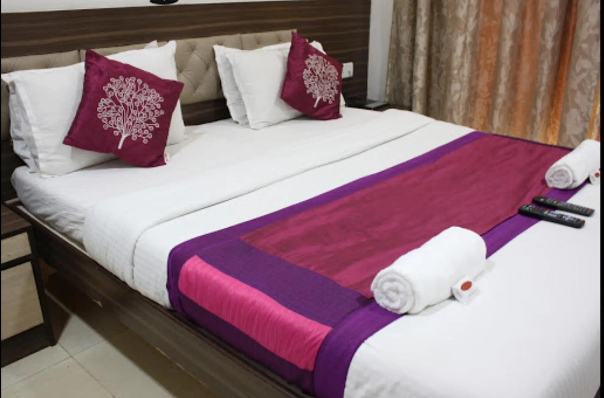 Bedroom, Bed in Hotel Shelter Palace