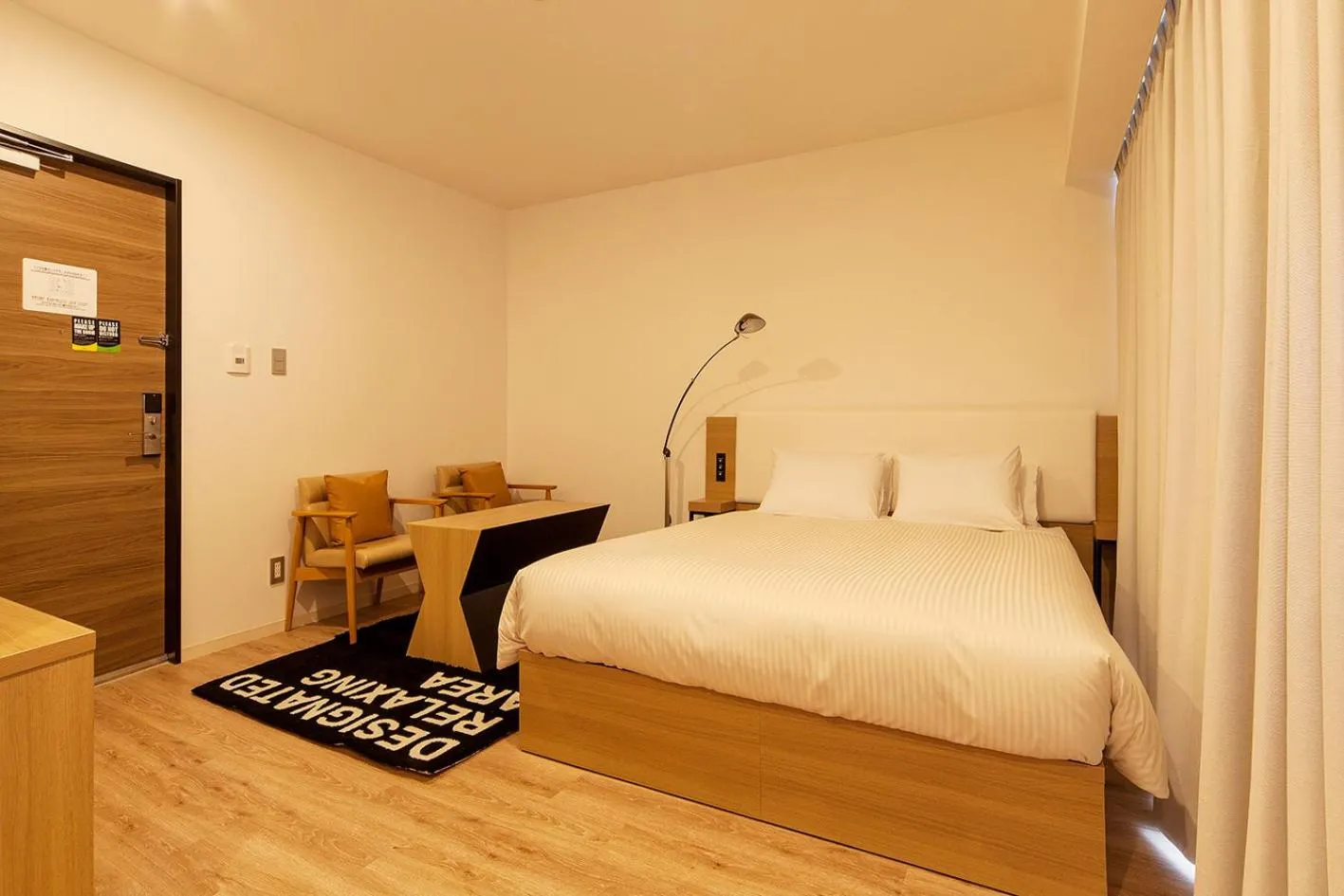 Photo of the whole room, Bed in Sakura Terrace The Gallery