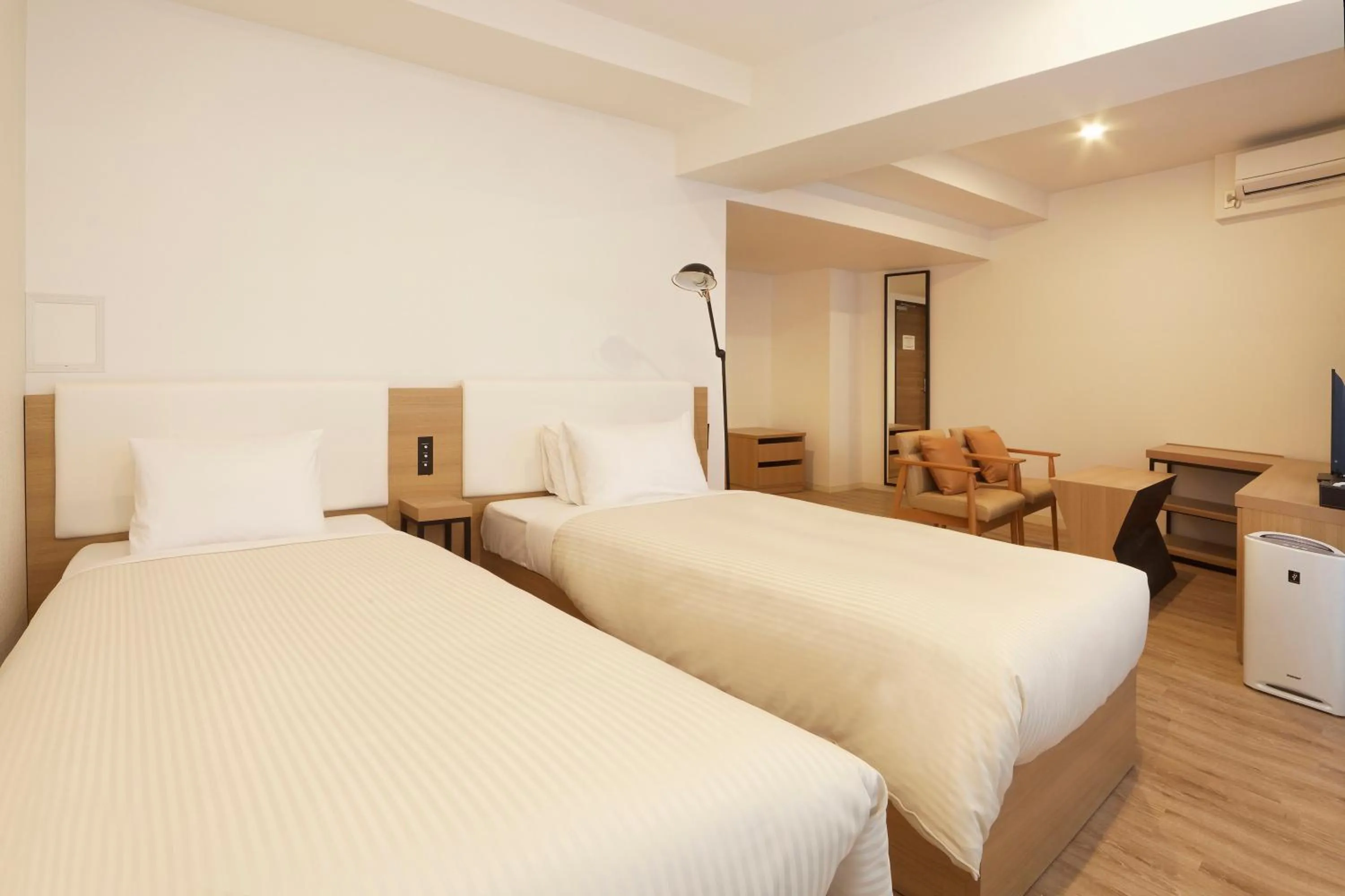 Photo of the whole room, Bed in Sakura Terrace The Gallery