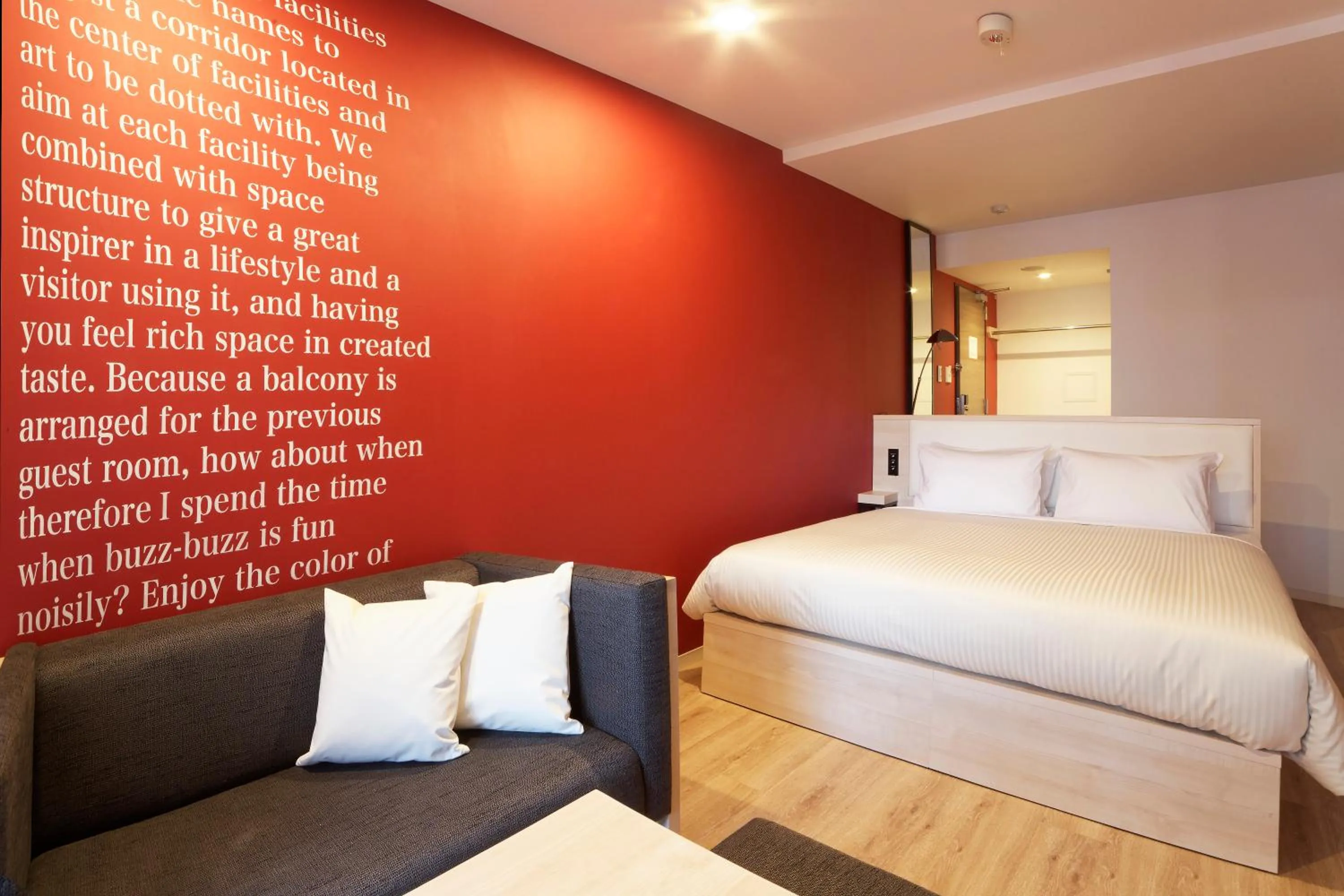 Photo of the whole room, Bed in Sakura Terrace The Gallery