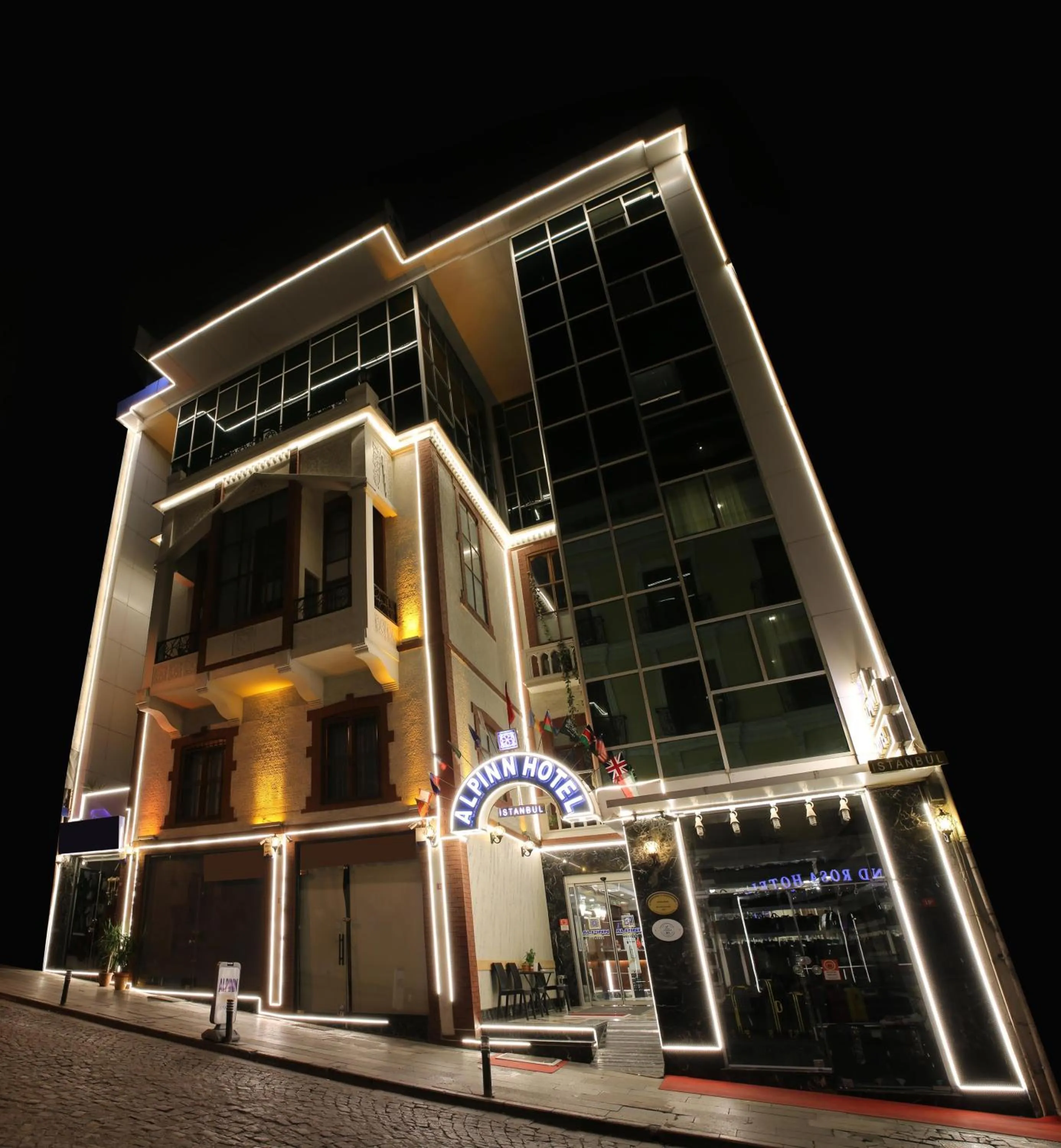 Property building in Alpinn Hotel Istanbul