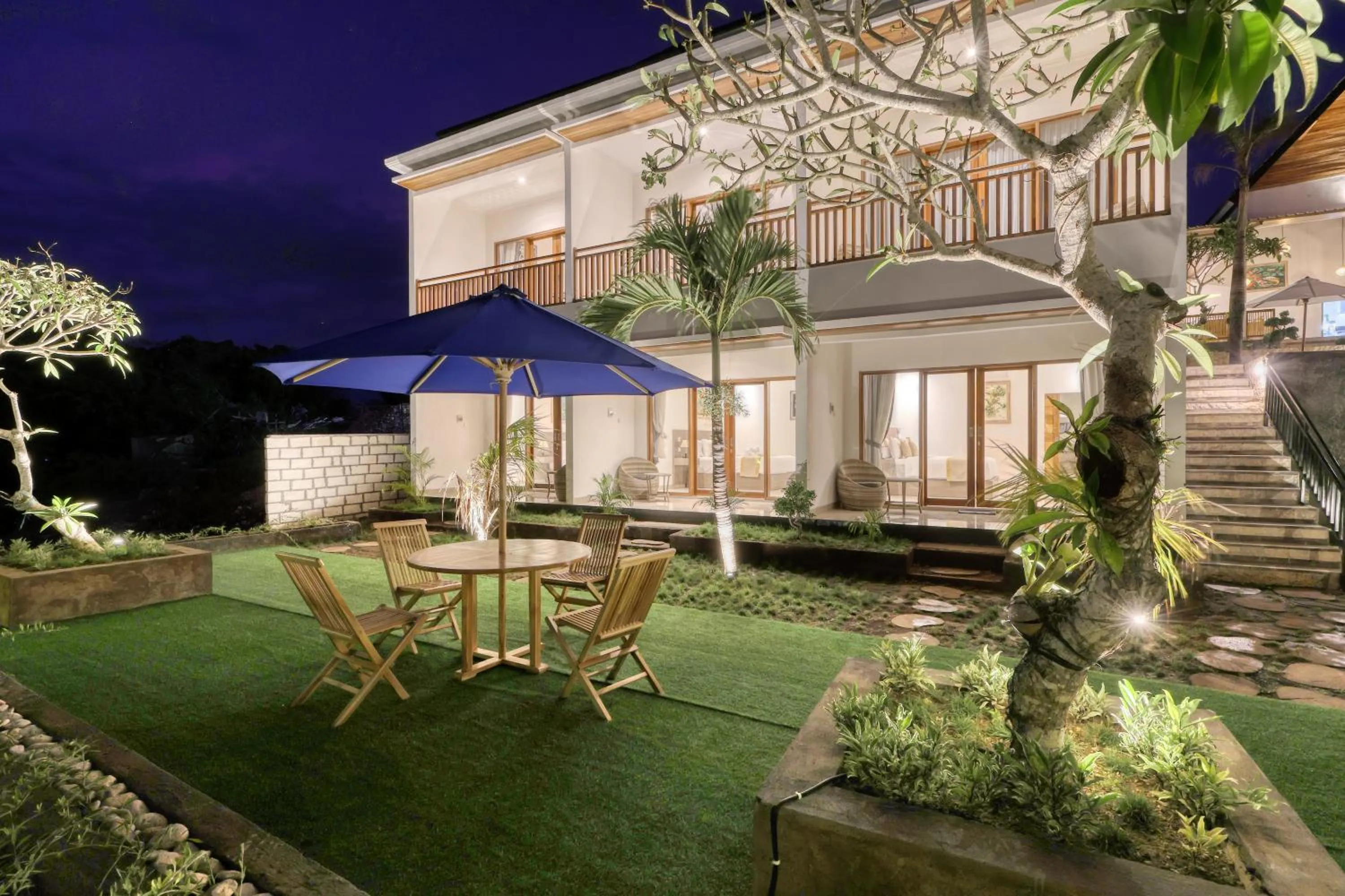 Property building in Kelingking Parama Resort