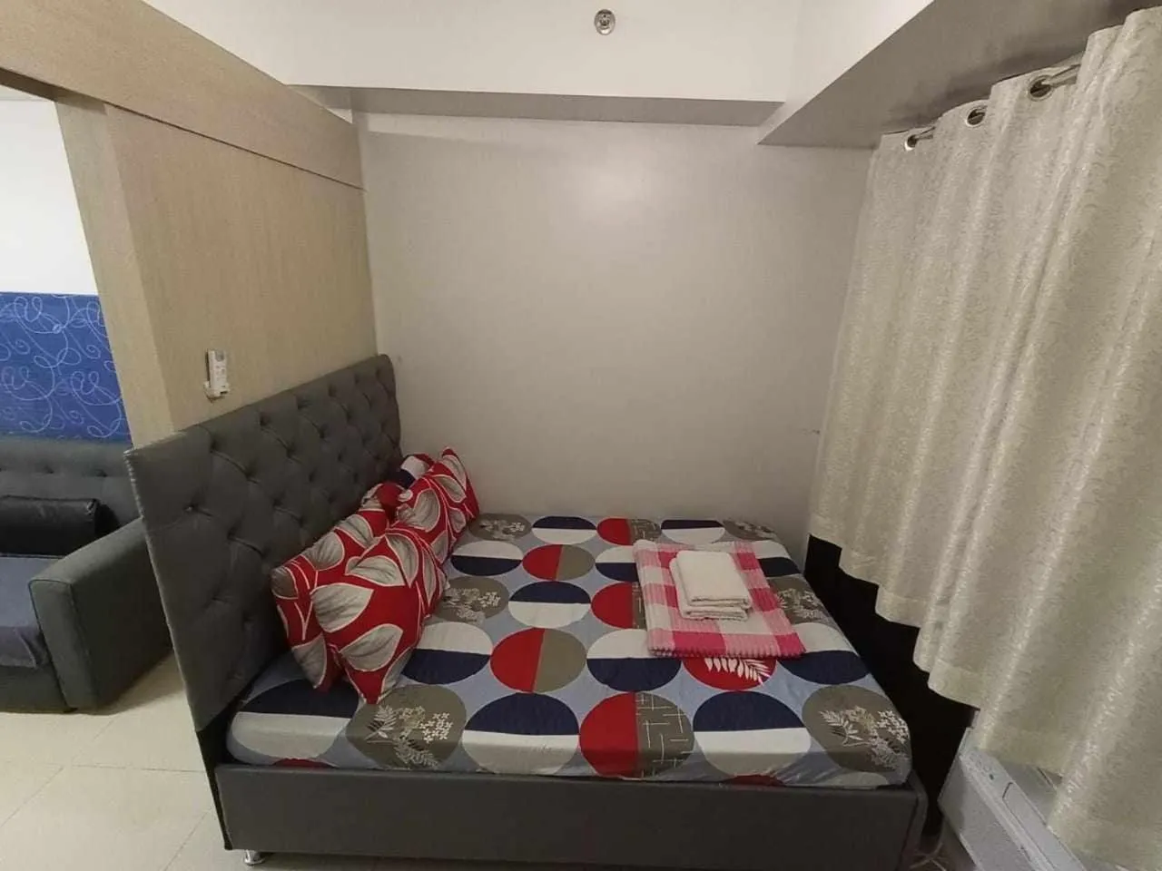 Bed in Sea Residences Staycation MOA Pasay