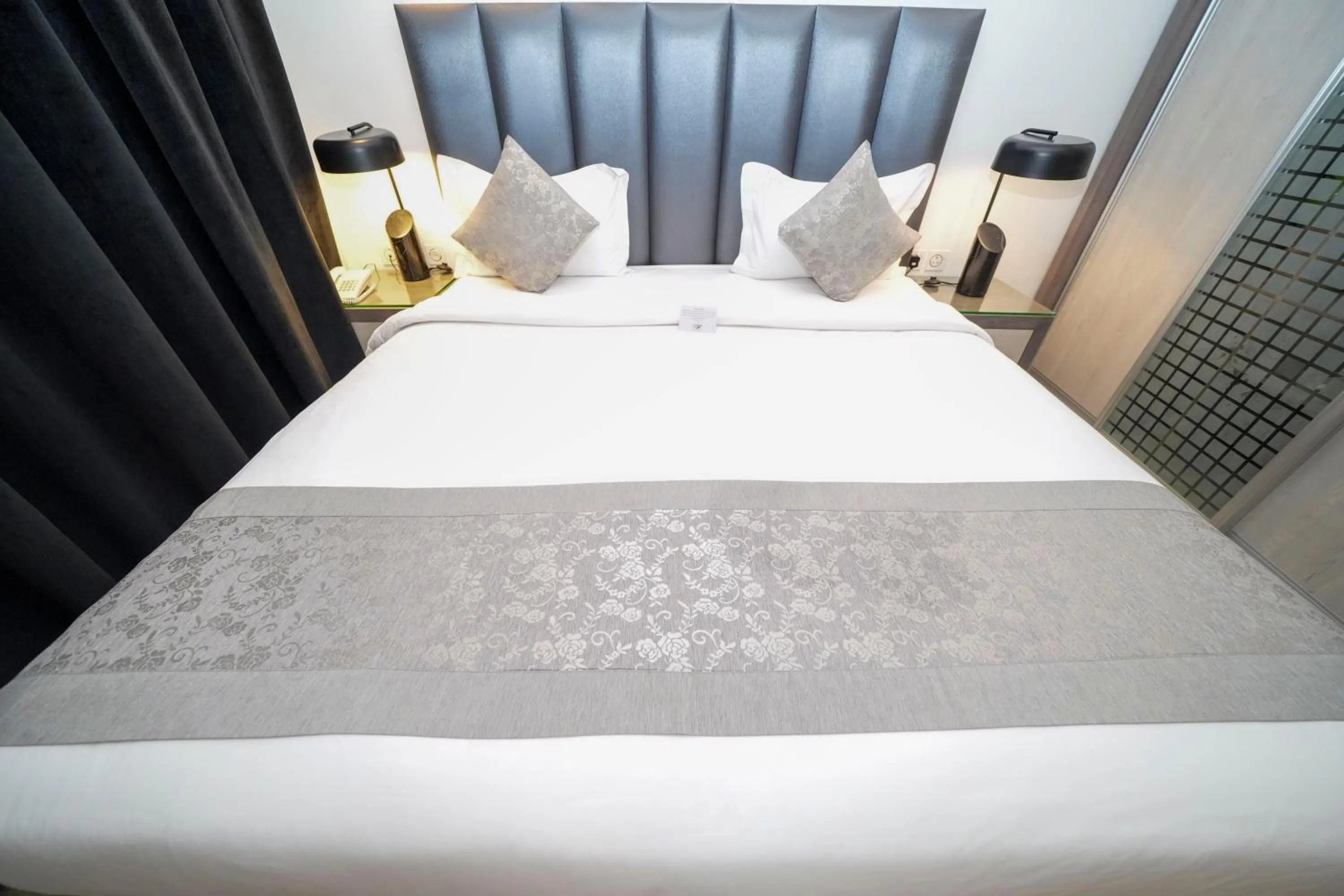 Bed in Seven Palaces Hotel