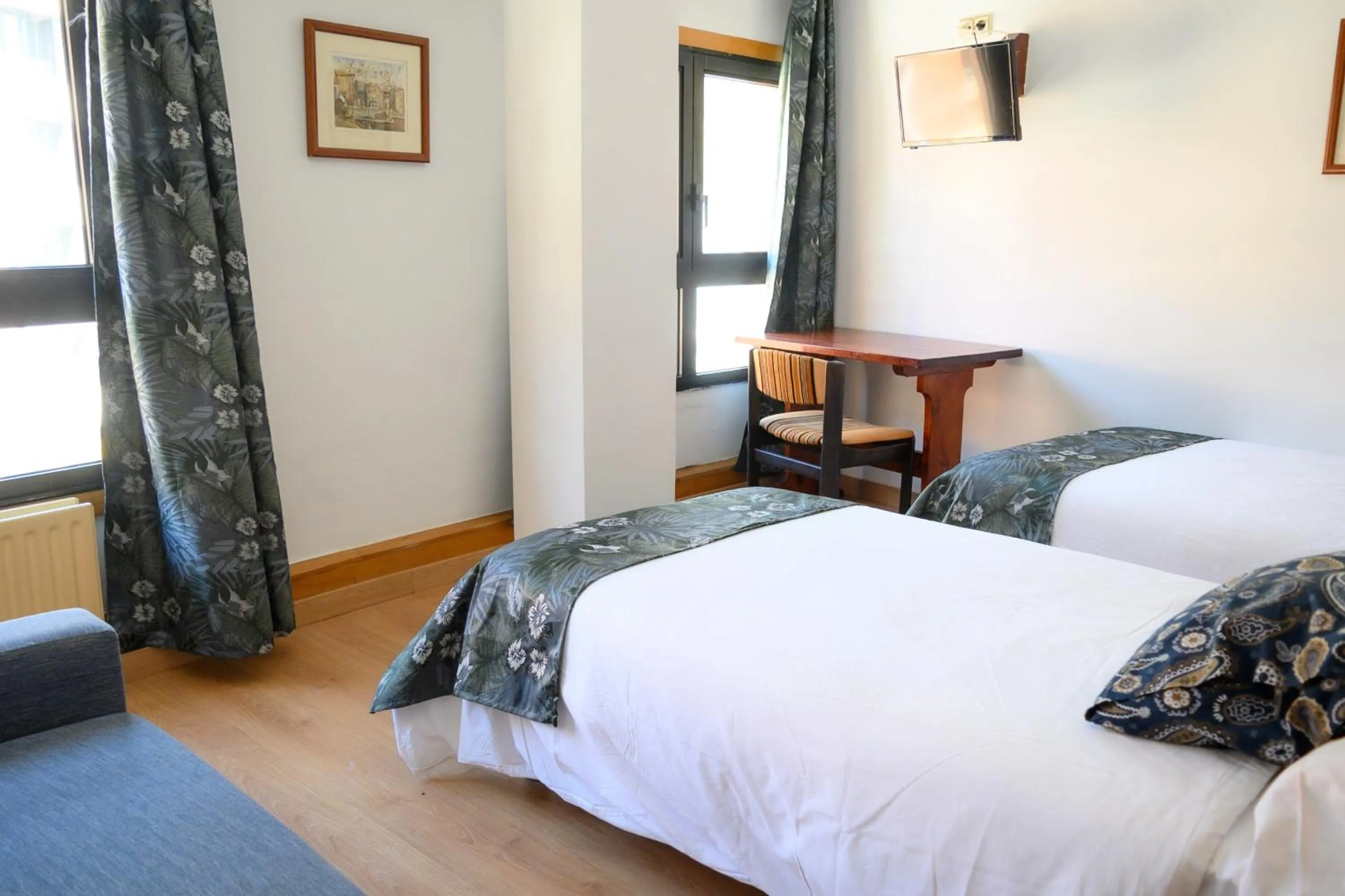 Bedroom, Bed in Hotel Merino