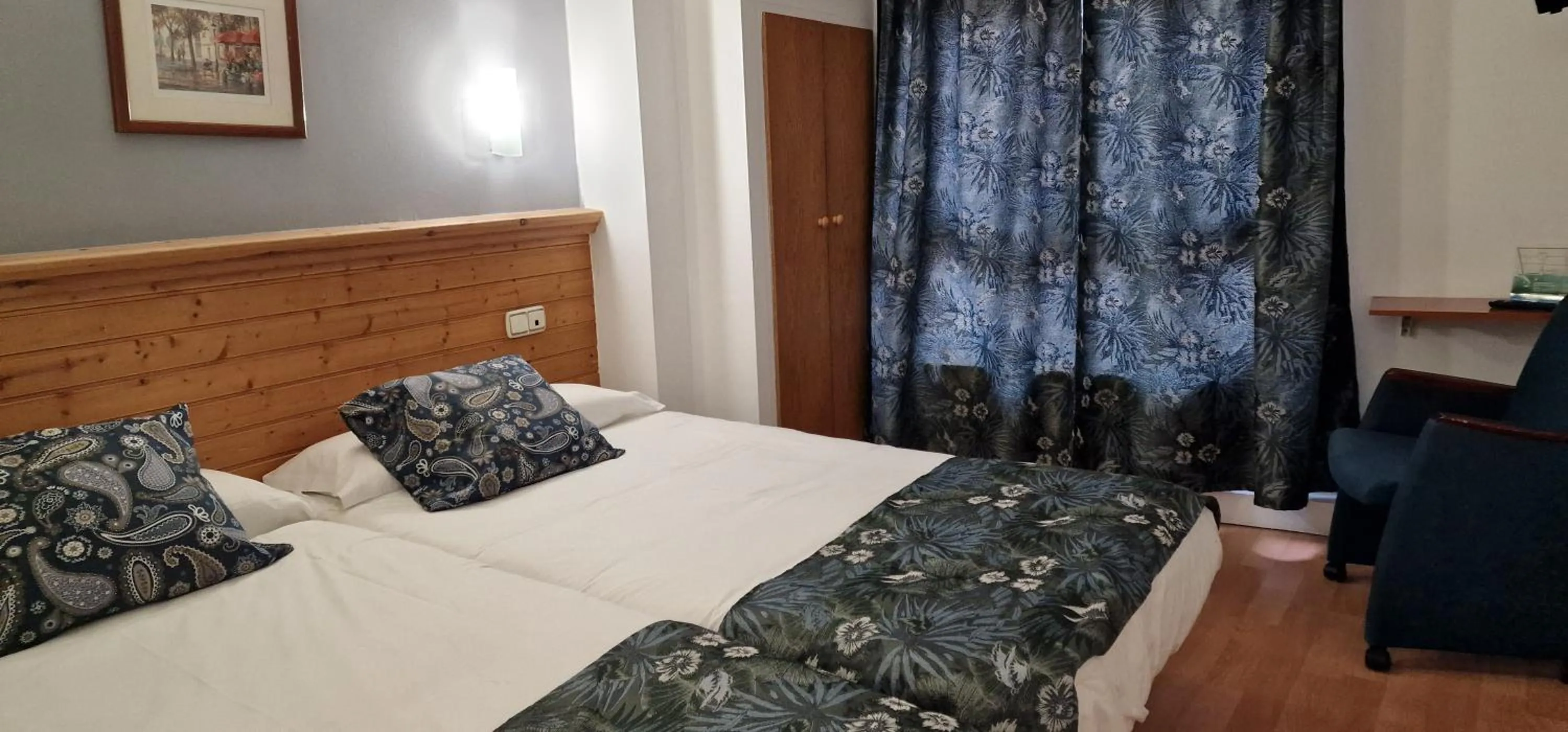 Bedroom, Bed in Hotel Merino