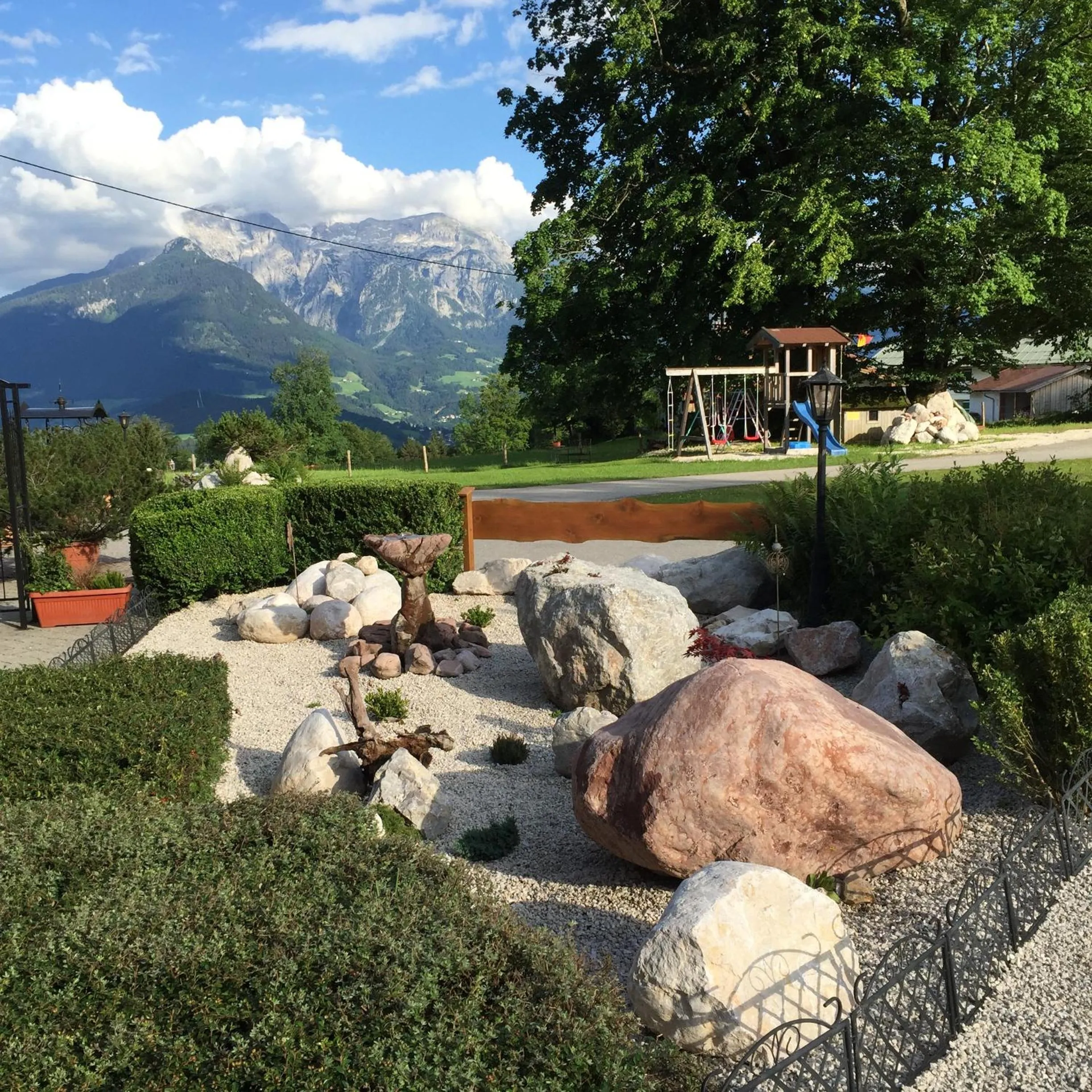 Garden in Pension Loiplstüberl