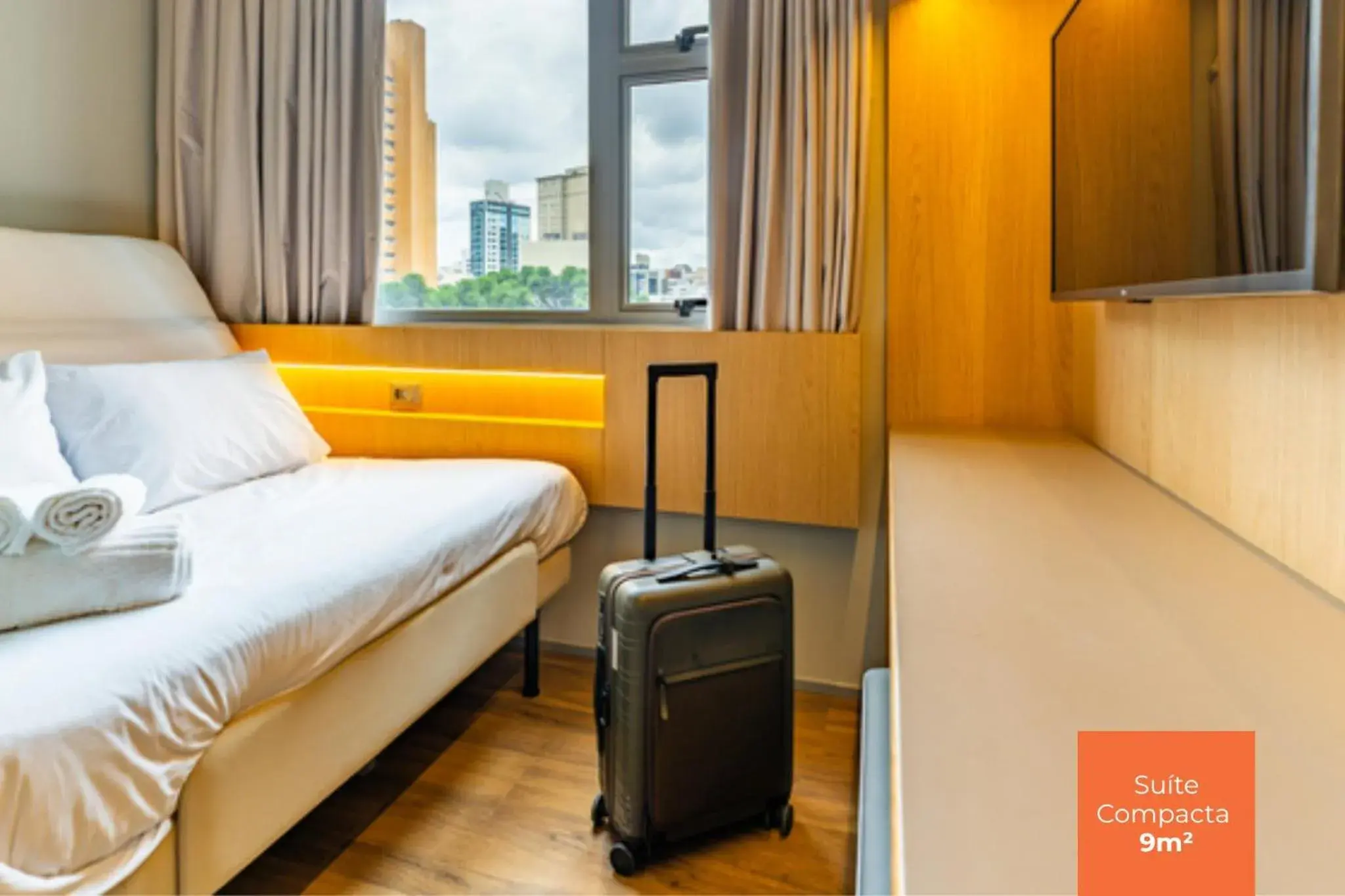 Deluxe Double Room - single occupancy in Linked Batel by Xtay - A poucos passos do Hard Rock Deluxe Double Room - single occupancy in Linked Batel by Xtay - A poucos passos do Hard Rock